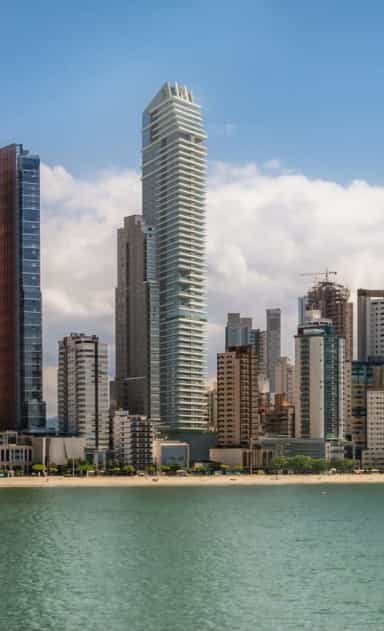 Hyde by Embraed: Ultra-Luxury Apartments with Private Pool in Centro — photo 2