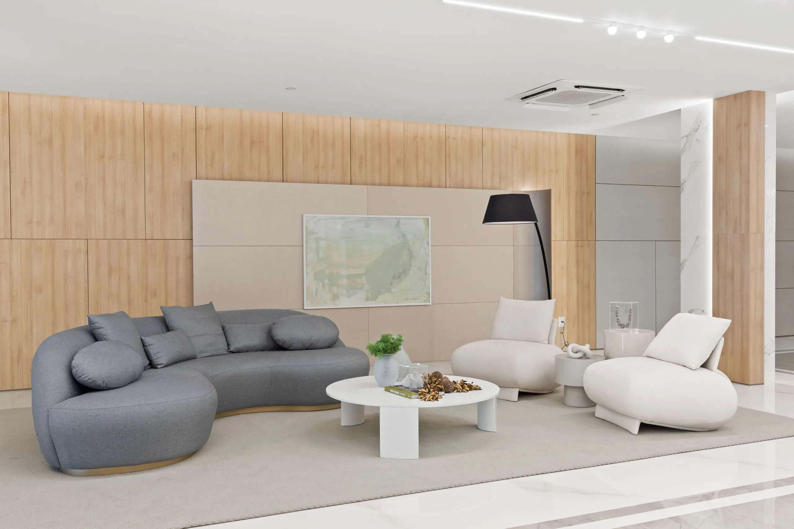 One Tower: Ultra-Luxury Apartment in Barra Sul