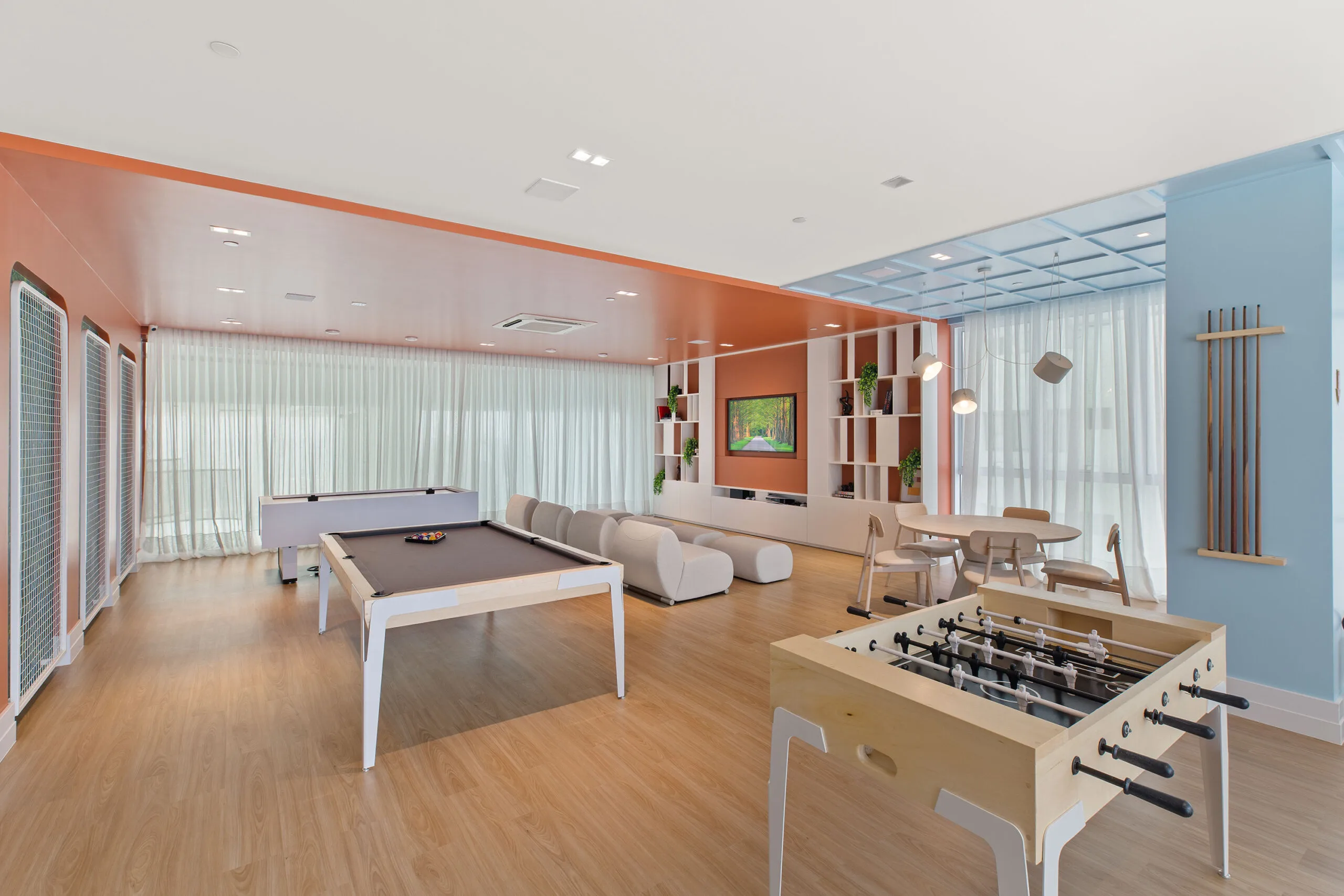 One Tower: Ultra-Luxury Apartment in Barra Sul