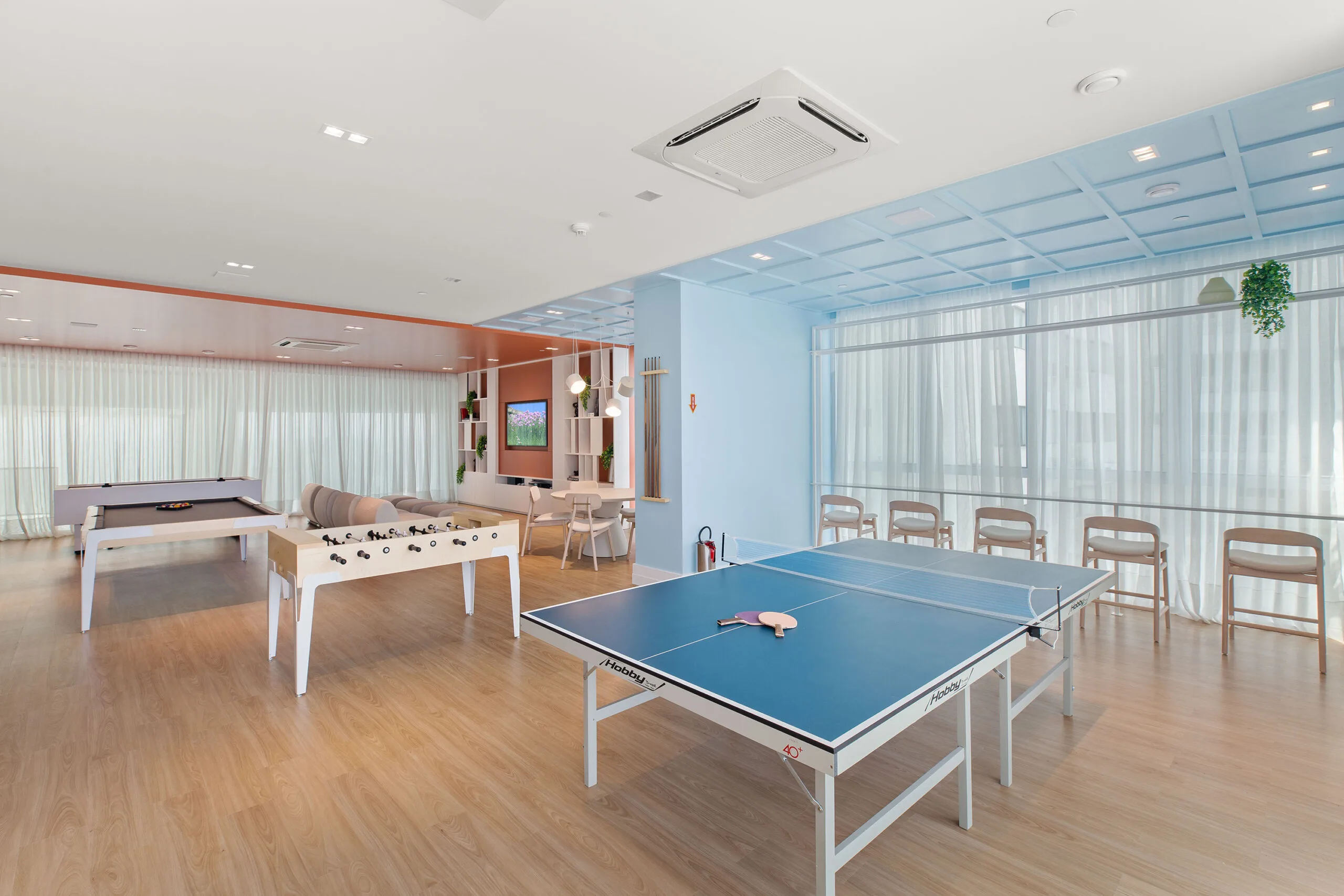 One Tower: Ultra-Luxury Apartment in Barra Sul