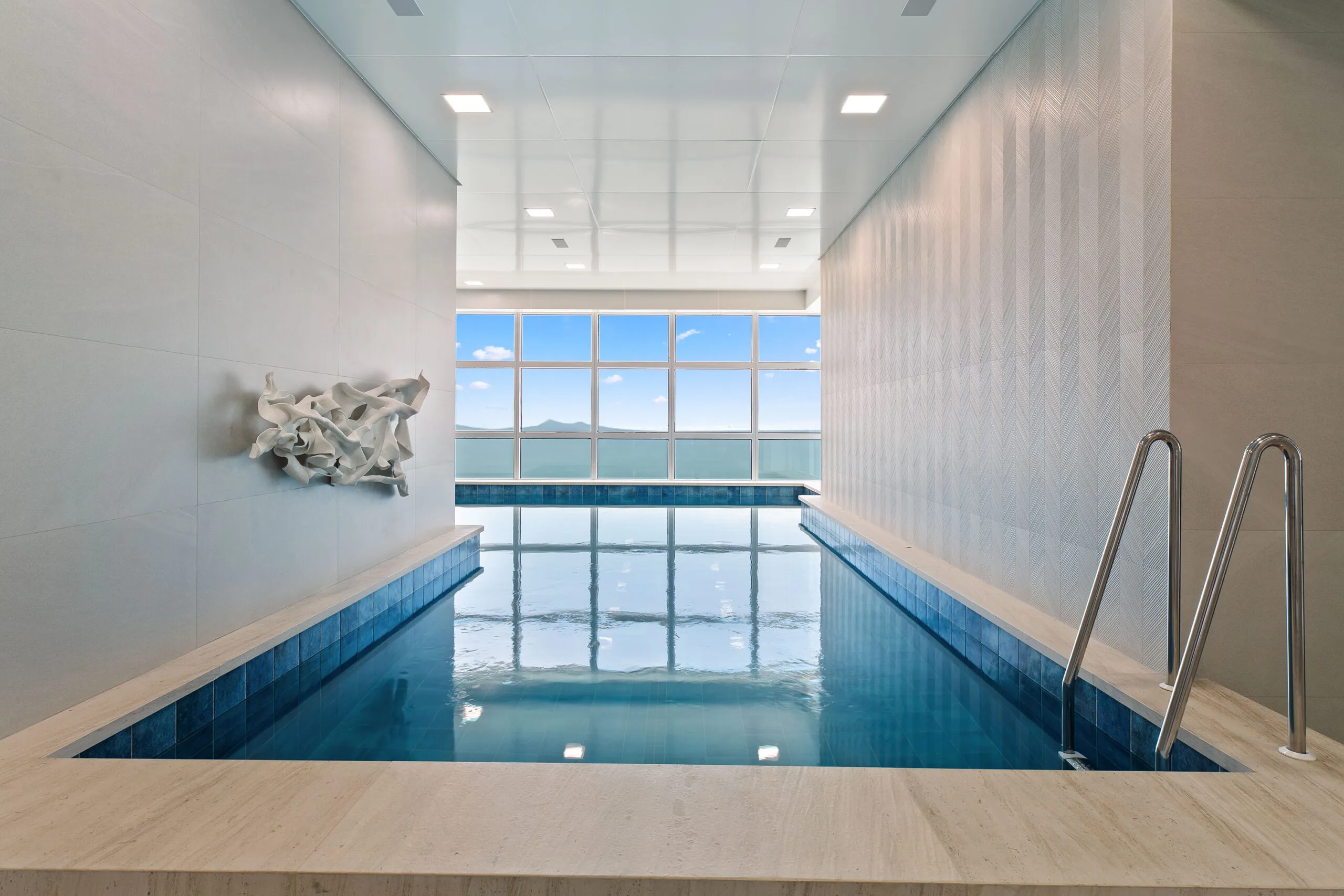 One Tower: Ultra-Luxury Apartment in Barra Sul