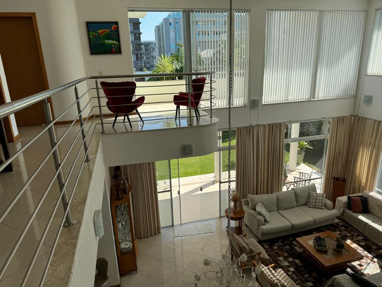 Jurerê Internacional: Ultra-Luxury Residence with Private Pool in Florianópolis