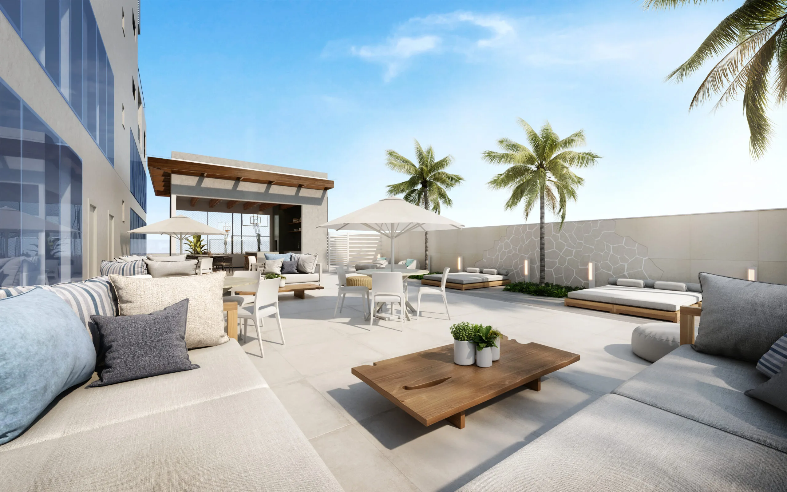 Sapphire Tower: Luxury Penthouse with Panoramic Glass Façade in Centro