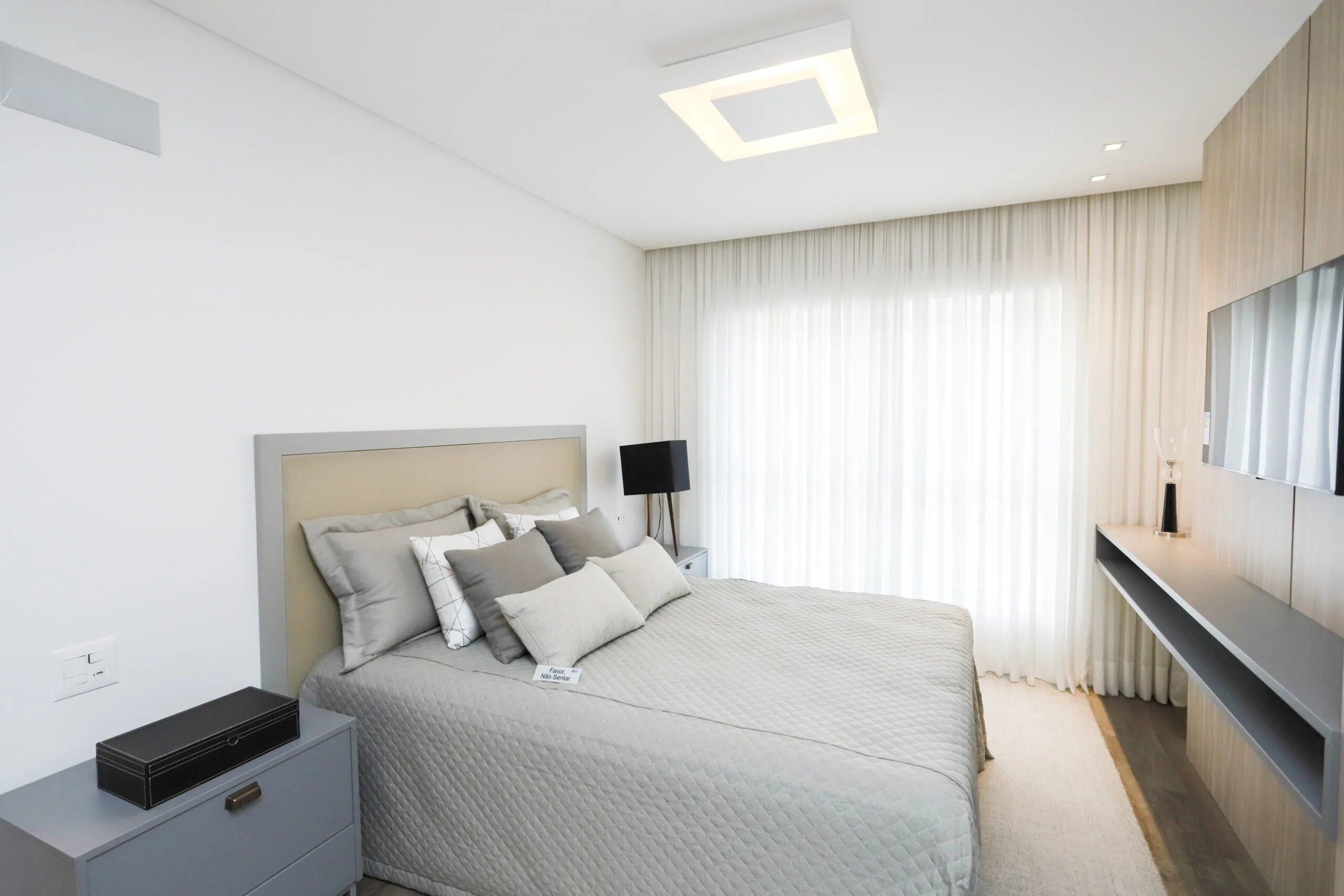 Le Blanc Residence: Luxury Apartment with Spa & Infinity Pool in Praia Brava