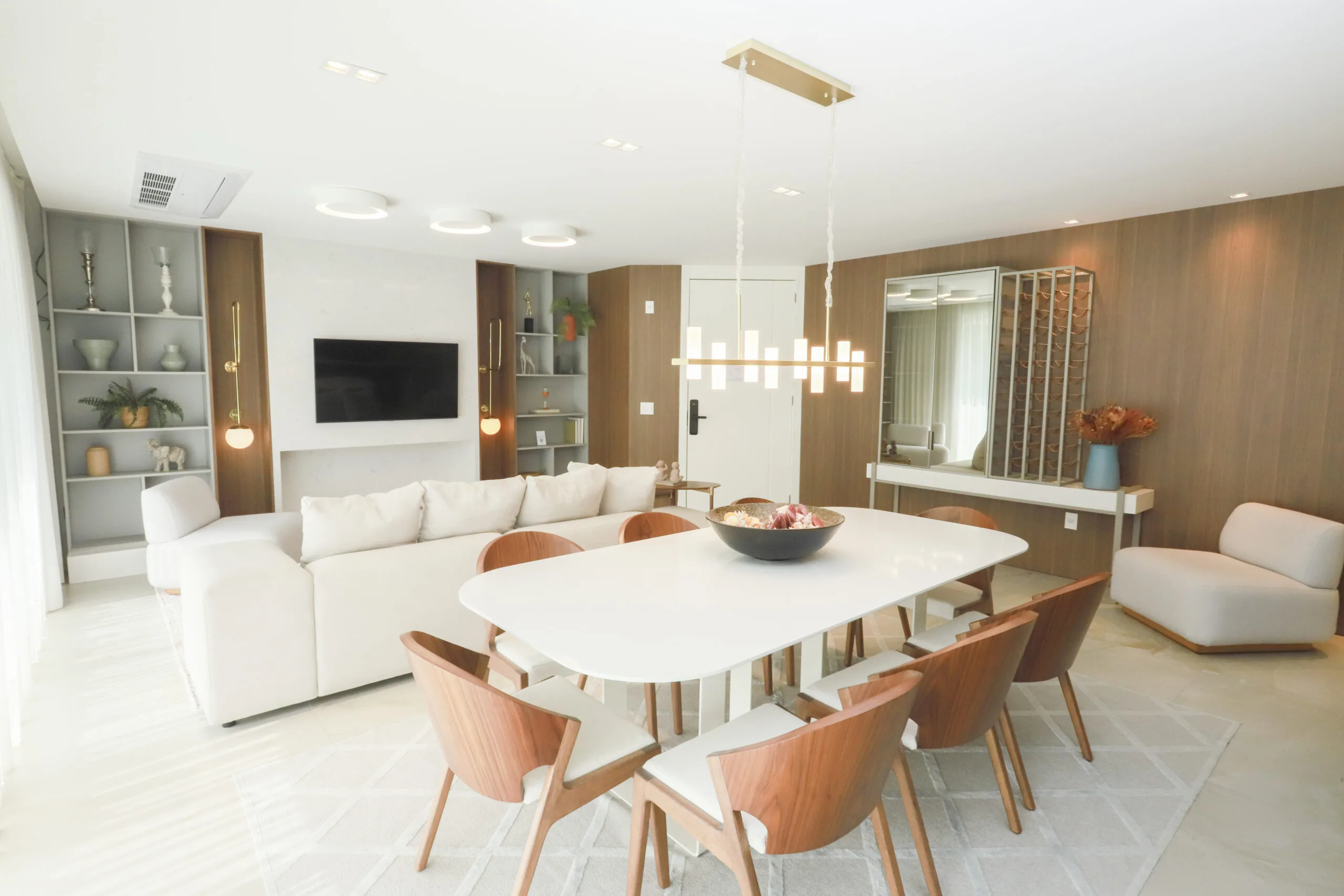 Le Blanc Residence: Luxury Apartment with Spa & Infinity Pool in Praia Brava