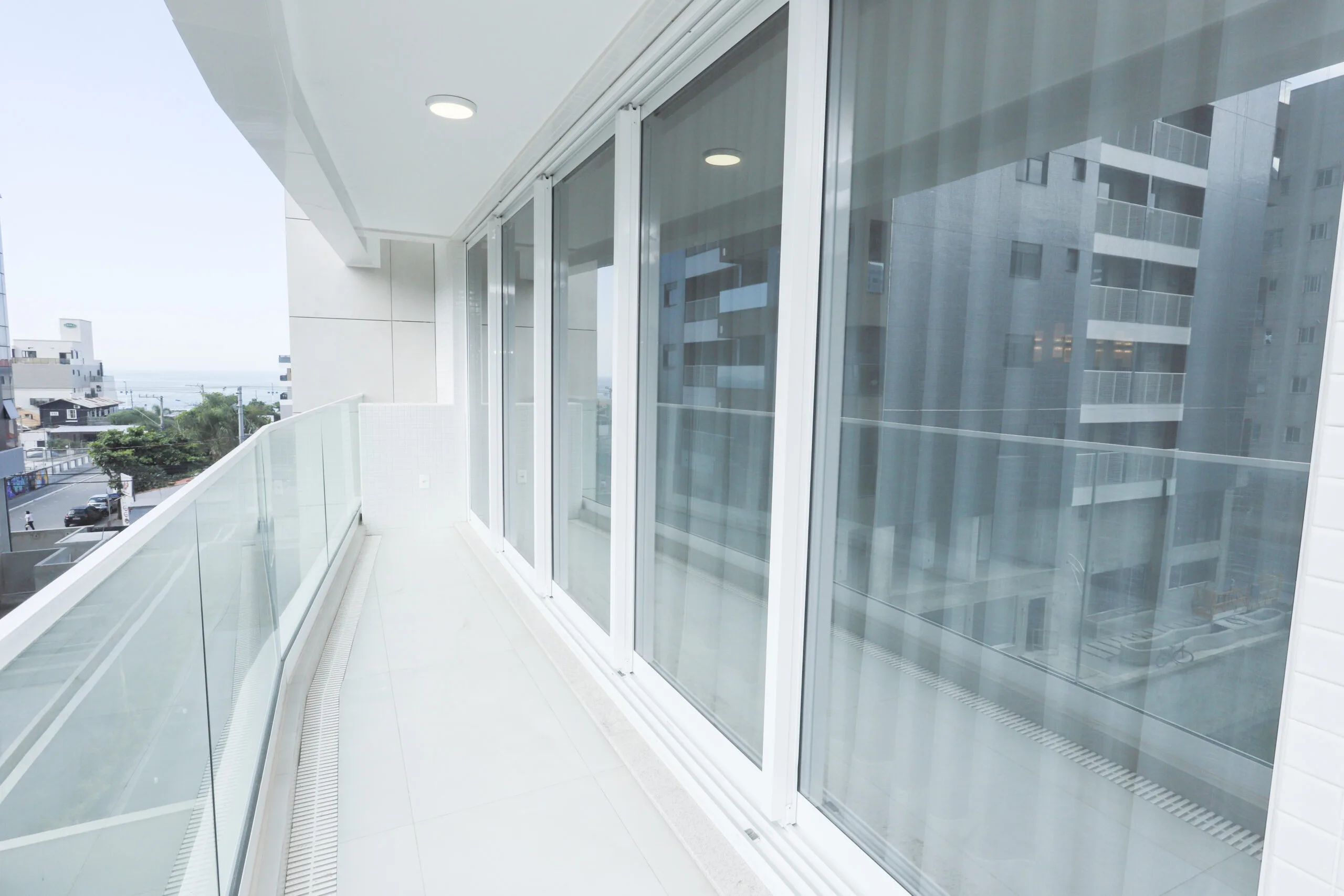 Le Blanc Residence: Luxury Apartment with Spa & Infinity Pool in Praia Brava