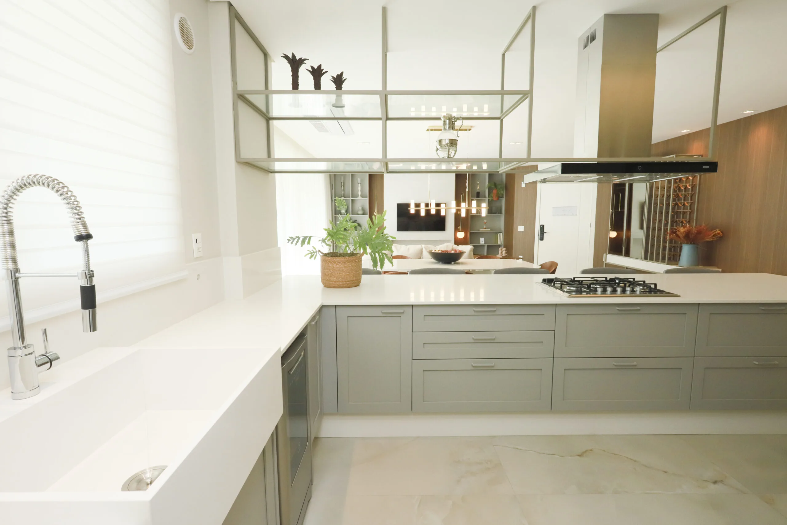 Le Blanc Residence: Luxury Apartment with Spa & Infinity Pool in Praia Brava