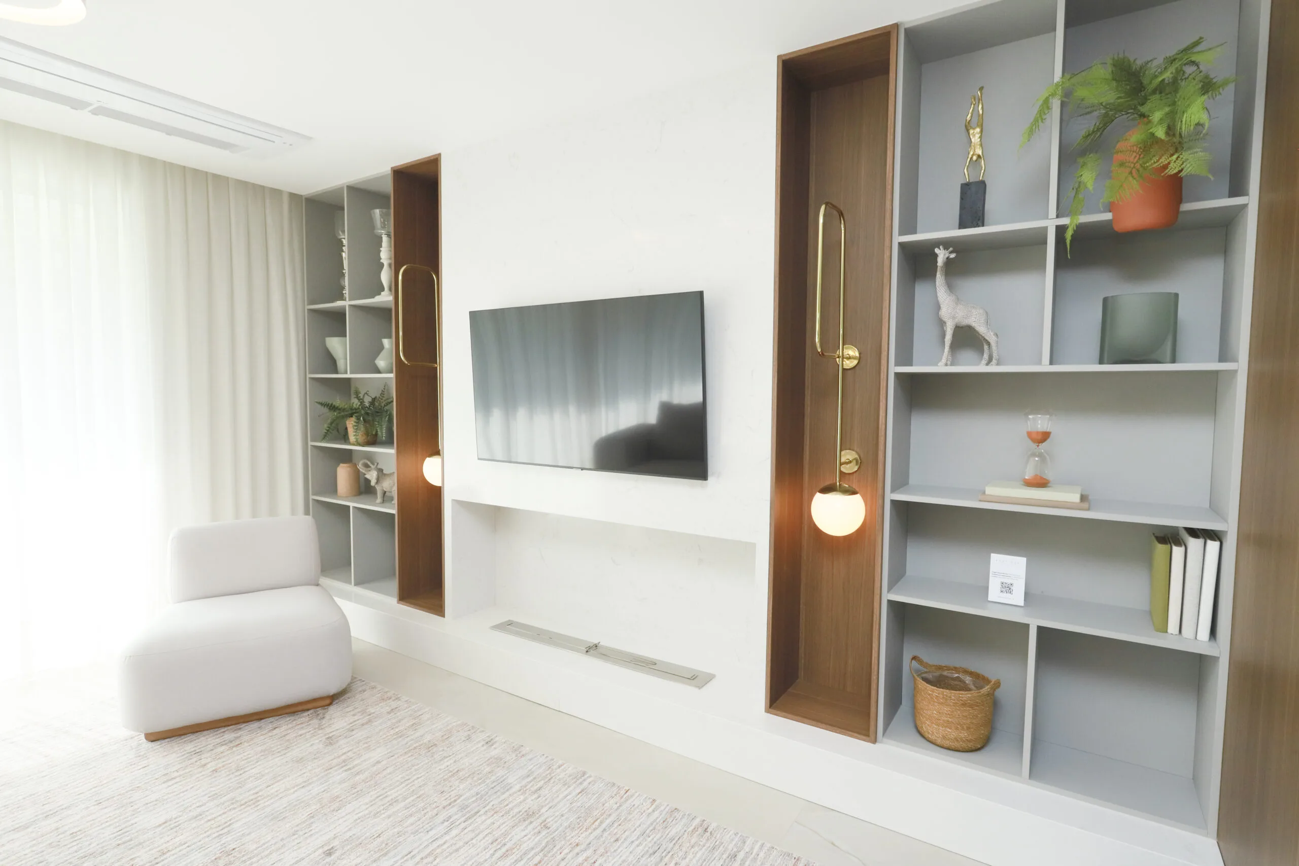 Le Blanc Residence: Luxury Apartment with Spa & Infinity Pool in Praia Brava