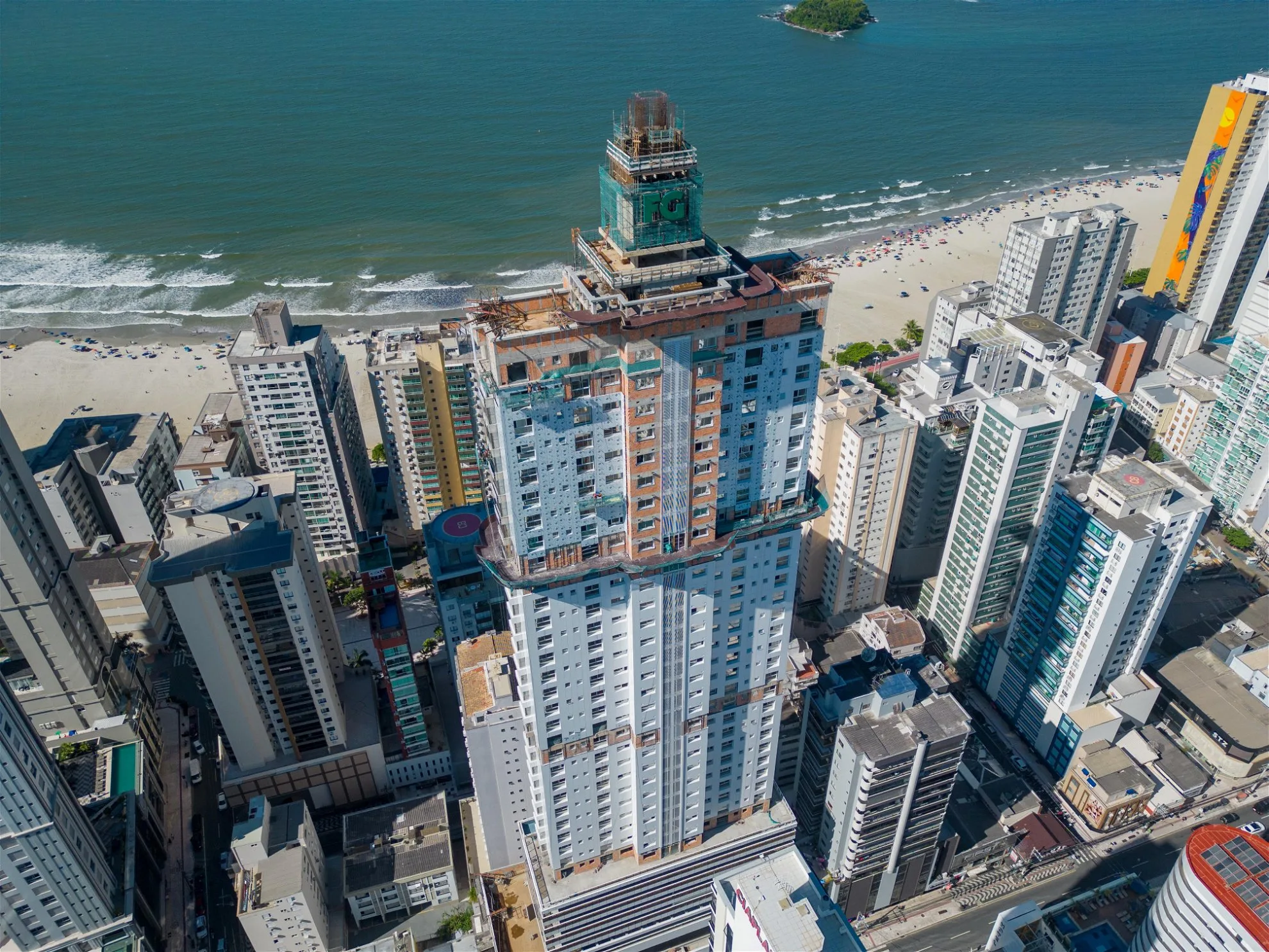 Grand Place Tower: Luxury Apartment with Sea Views in Centro