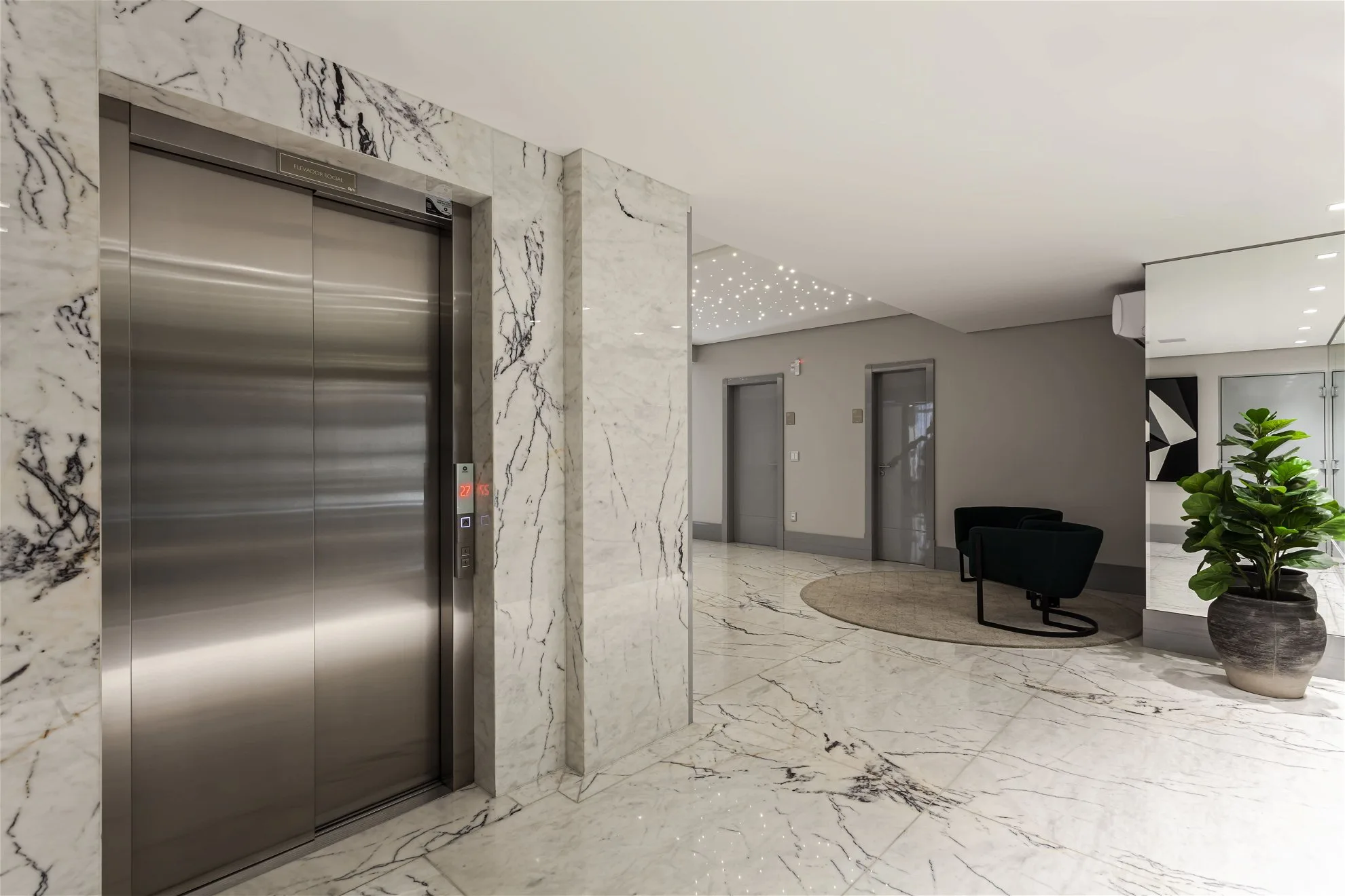 Ocean Breeze Residence: Luxury House with Sky Lounge in Centro