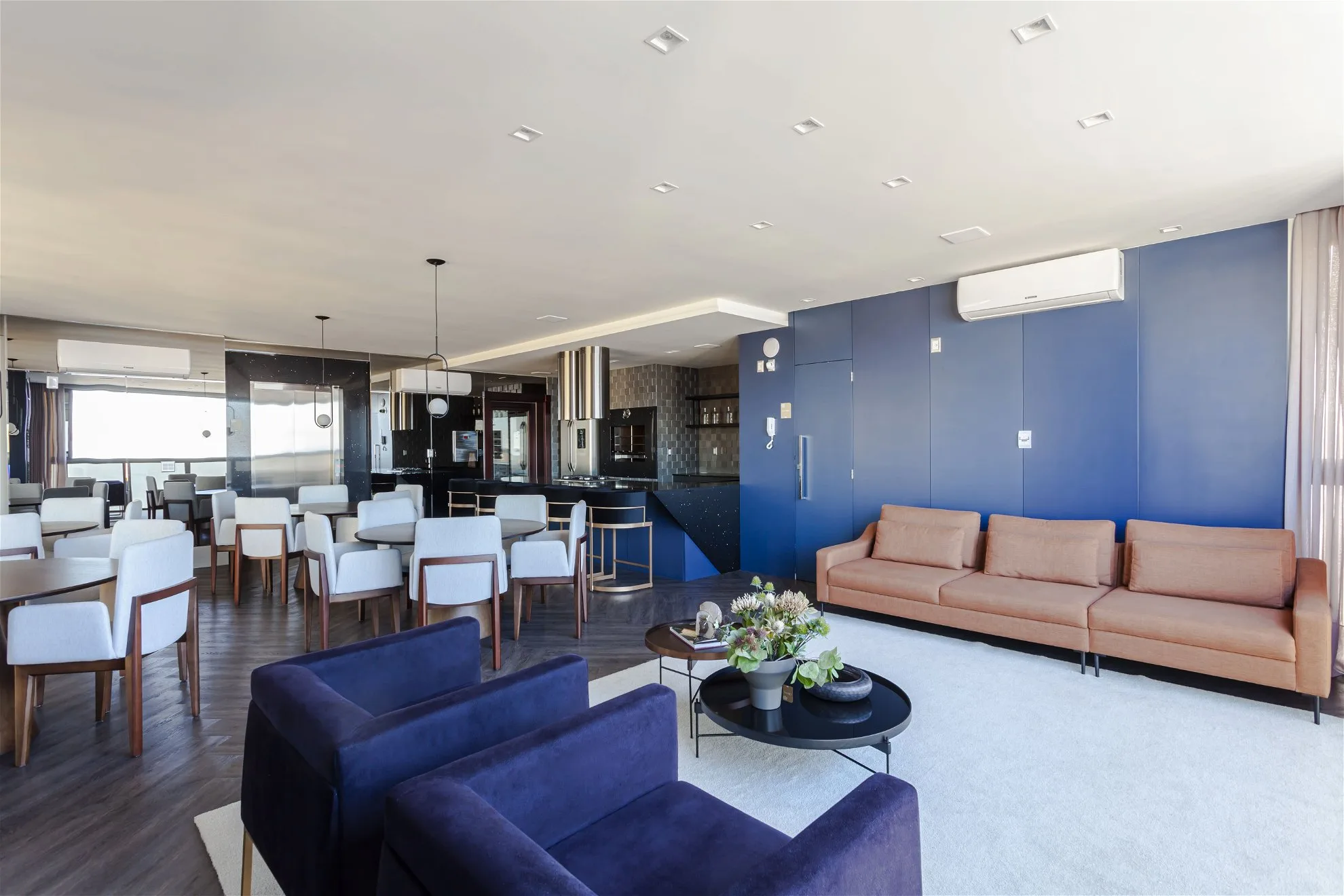 Ocean Breeze Residence: Luxury House with Sky Lounge in Centro