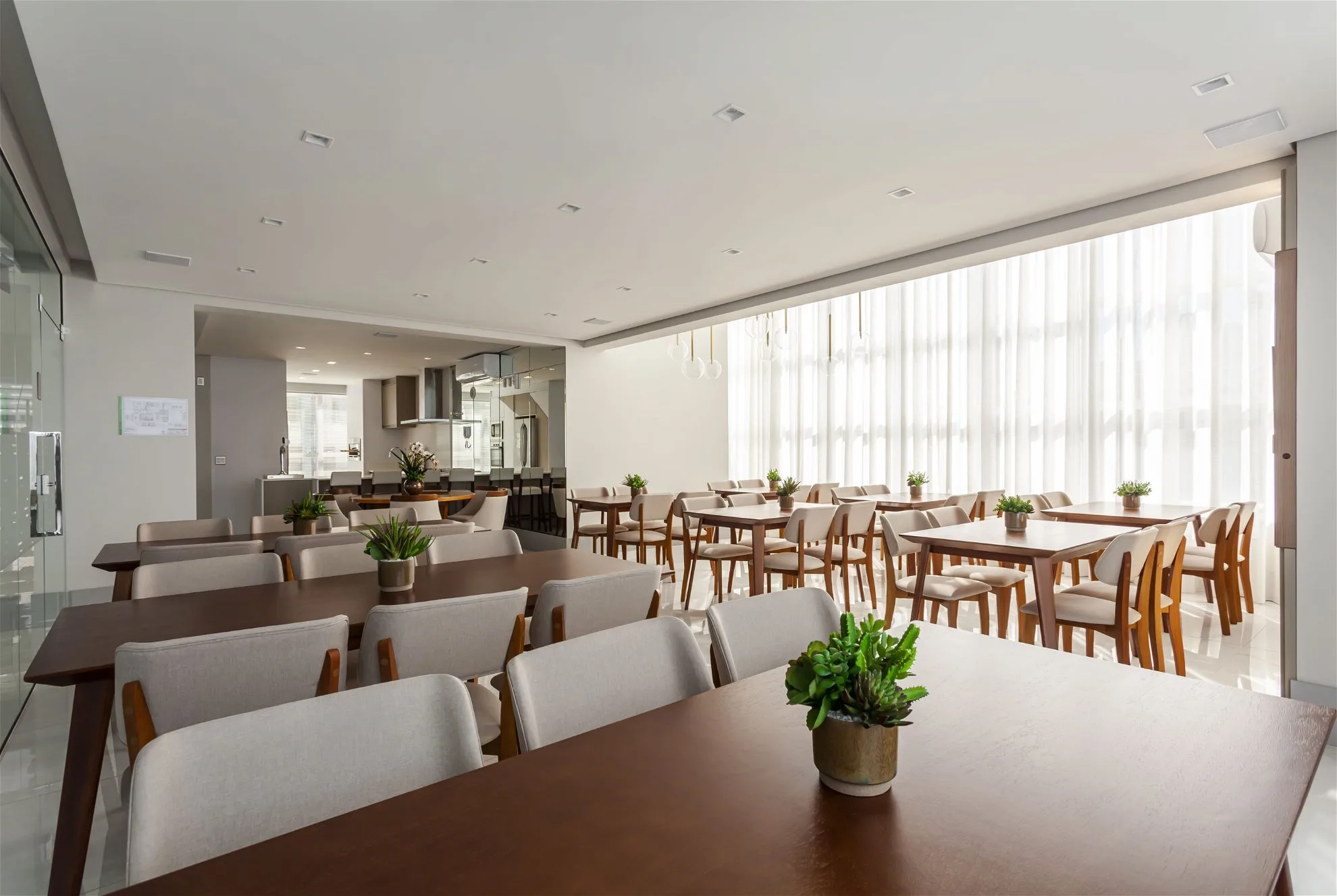 Ocean Breeze Residence: Luxury House with Sky Lounge in Centro