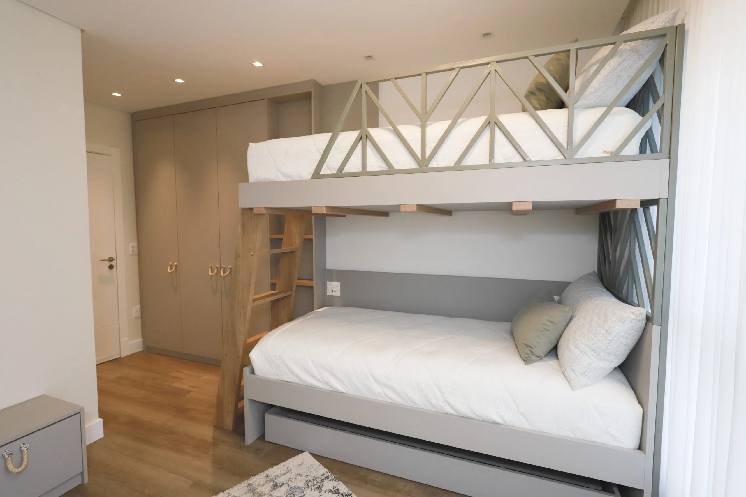 Le Blanc Residence: Luxury Apartment with Spa & Infinity Pool in Praia Brava