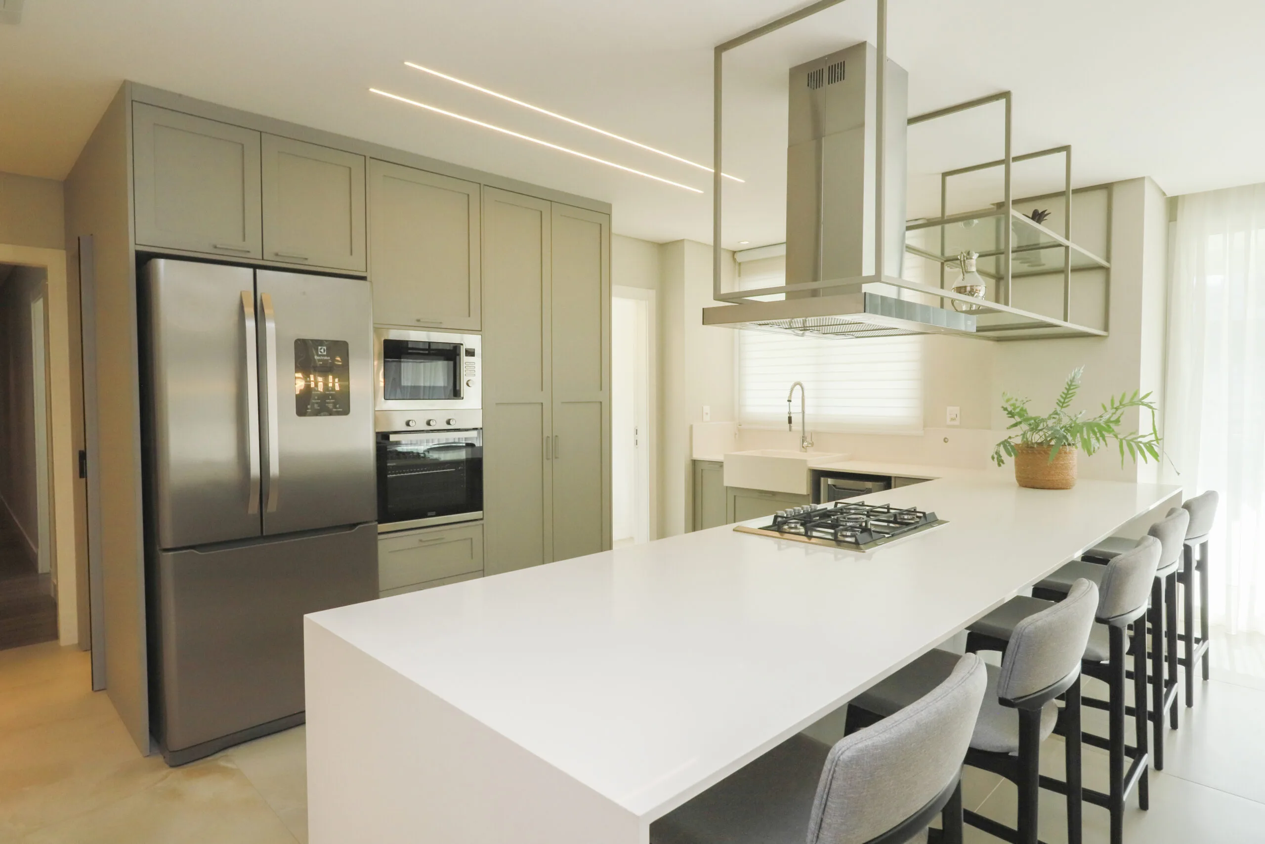 Le Blanc Residence: Luxury Apartment with Spa & Infinity Pool in Praia Brava