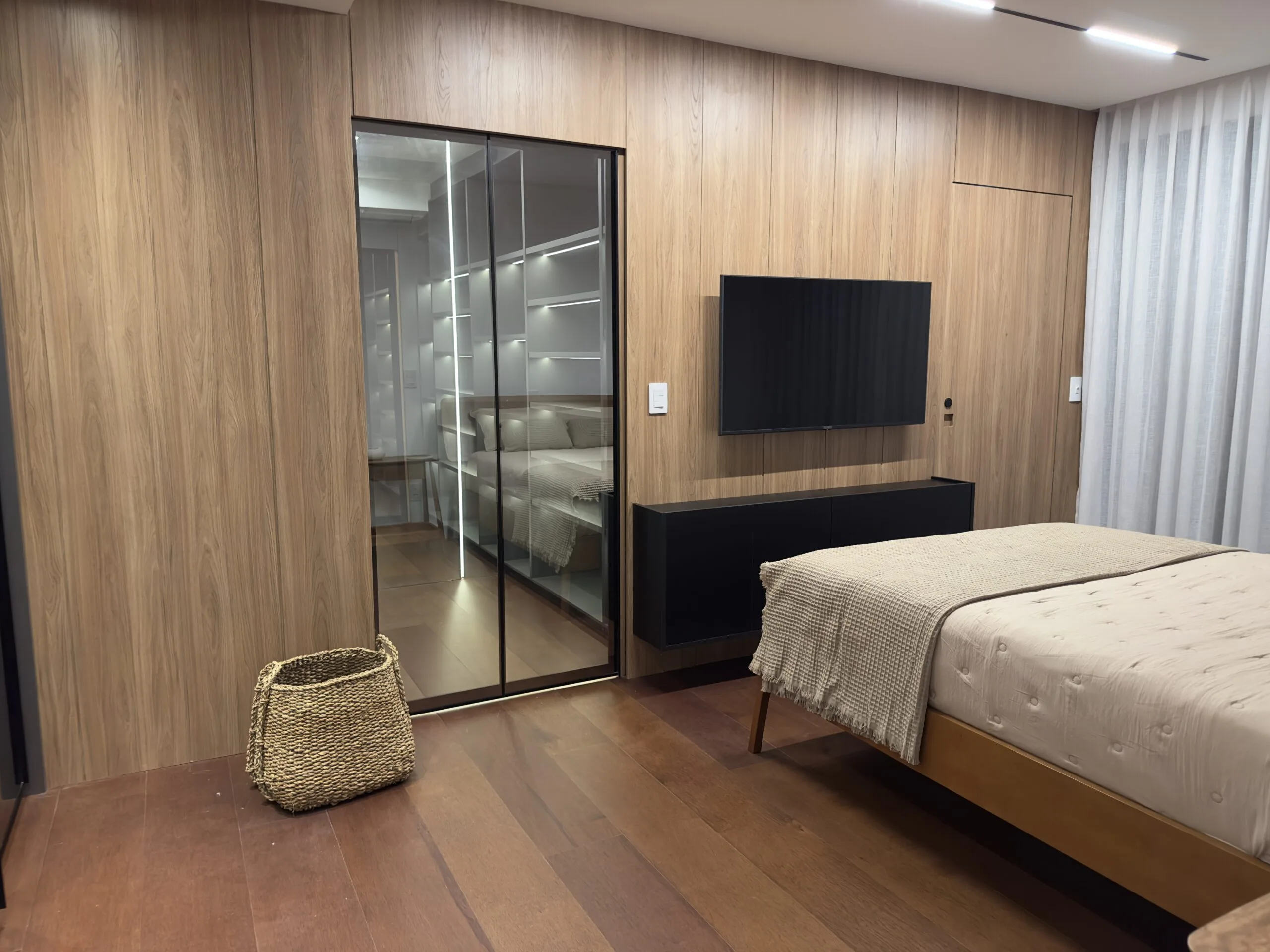 SOHO Jurerê: Luxury Apartment with Rooftop Terrace in Florianópolis