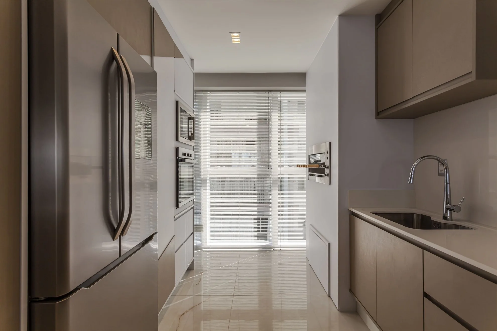 Ocean Breeze Residence: Luxury House with Sky Lounge in Centro