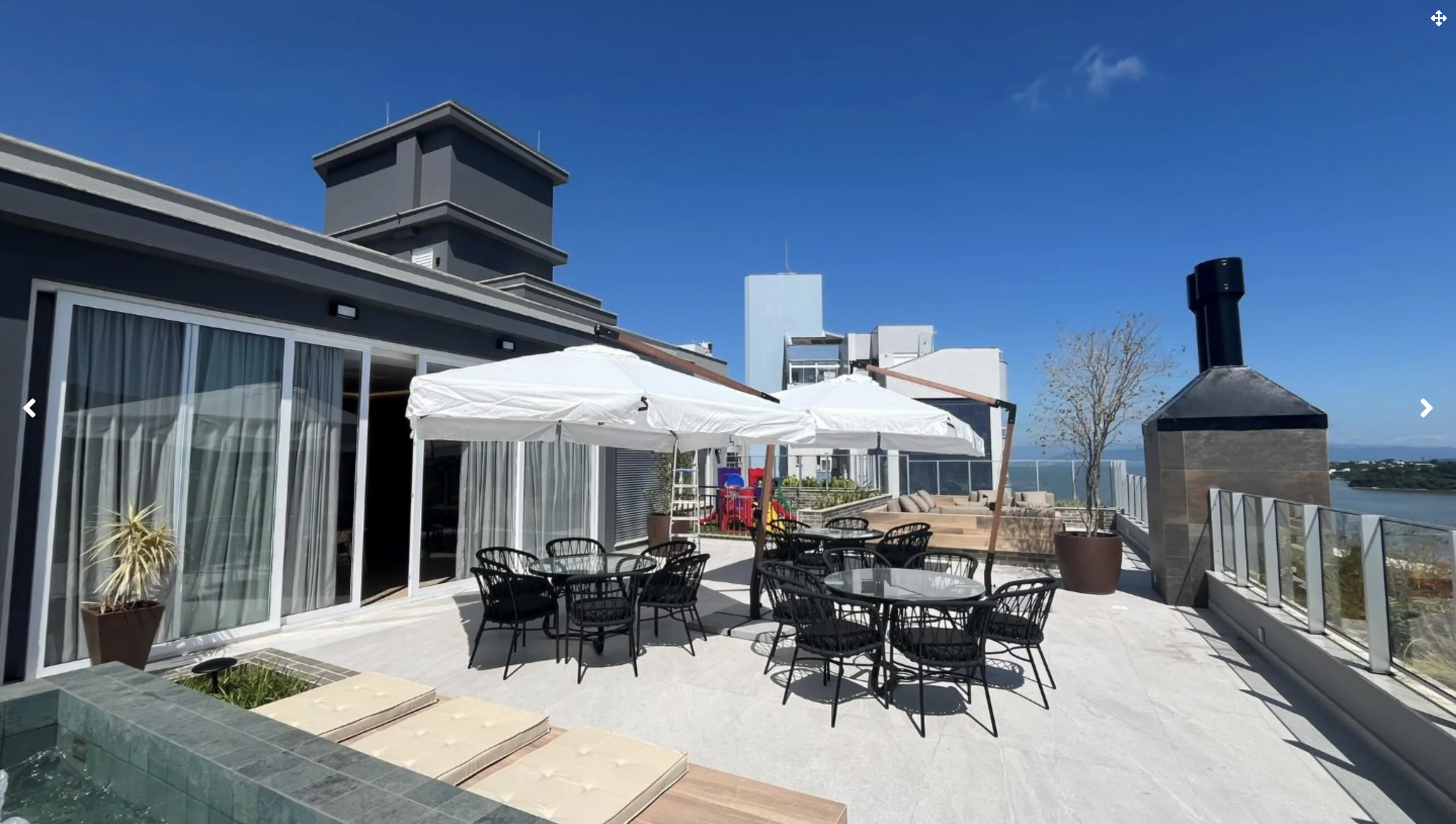 Infiniti Home View: Premium Residence with Rooftop Leisure in João Paulo