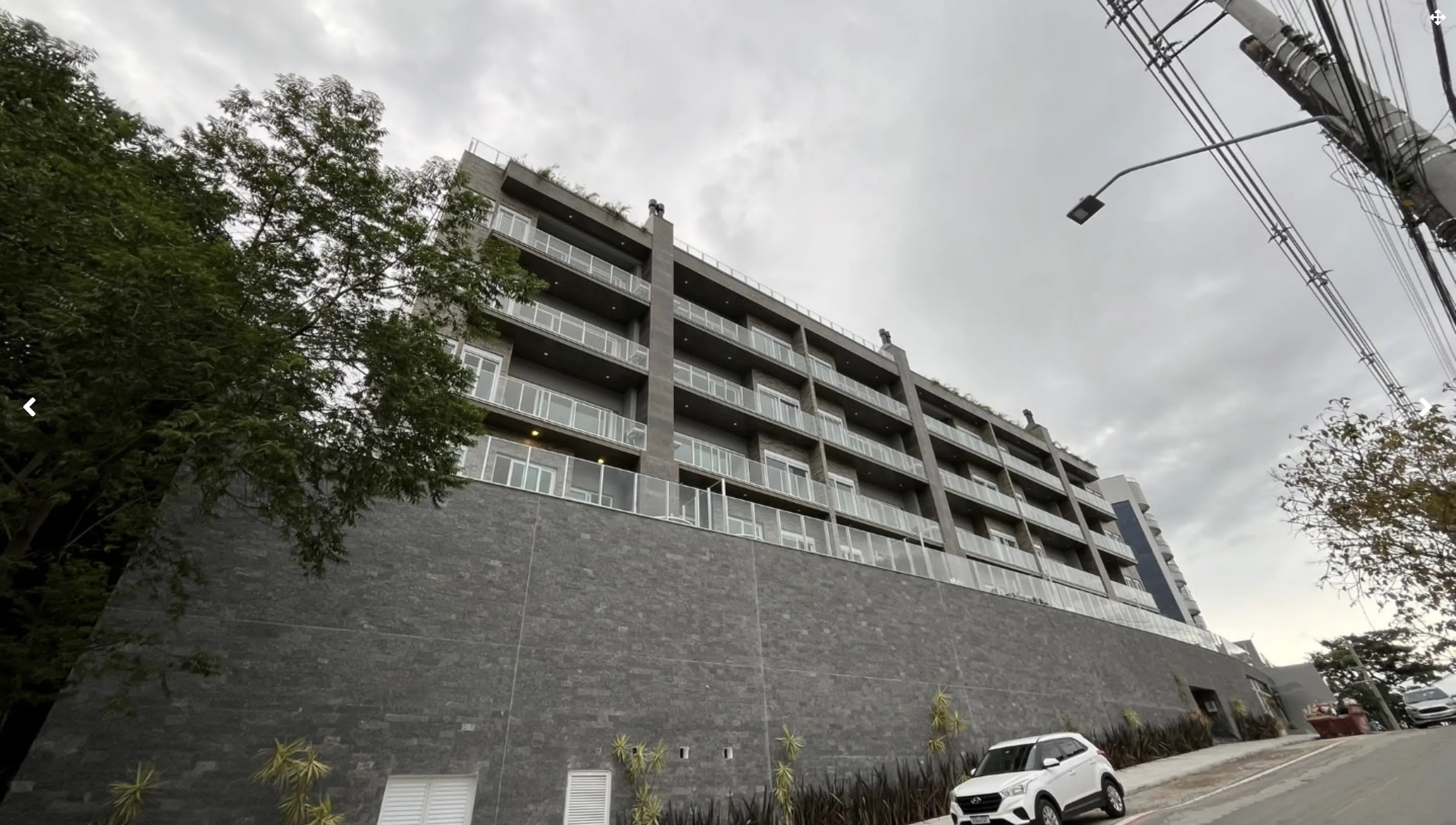 Infiniti Home View: Premium Residence with Rooftop Leisure in João Paulo