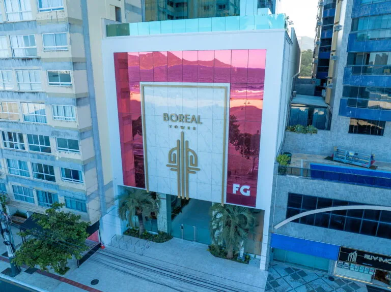 Boreal Tower: Ultra-Luxury Penthouse in Barra Norte — Barra Norte, Balneário Camboriú