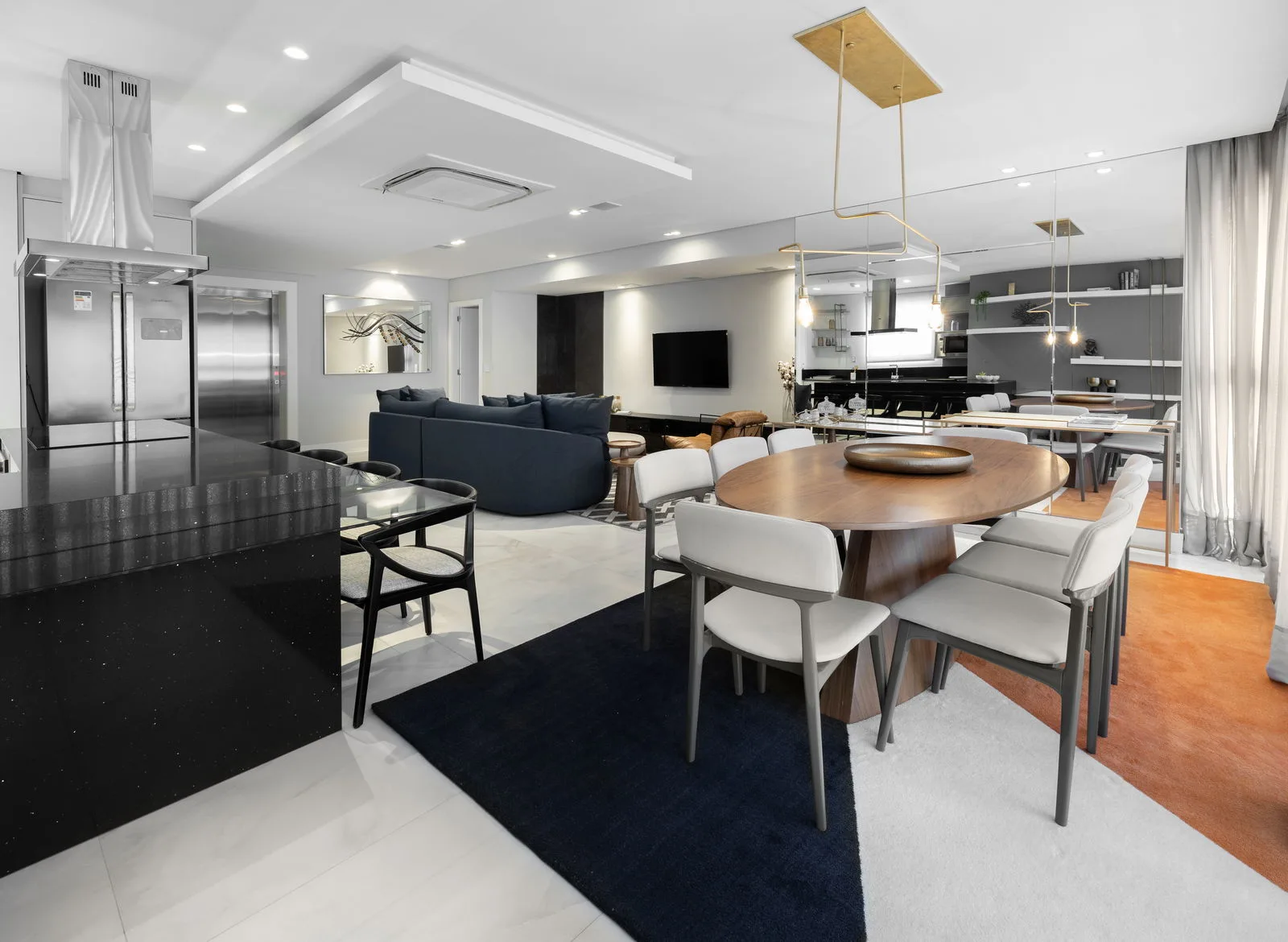 Ocean Breeze Residence: Luxury House with Sky Lounge in Centro