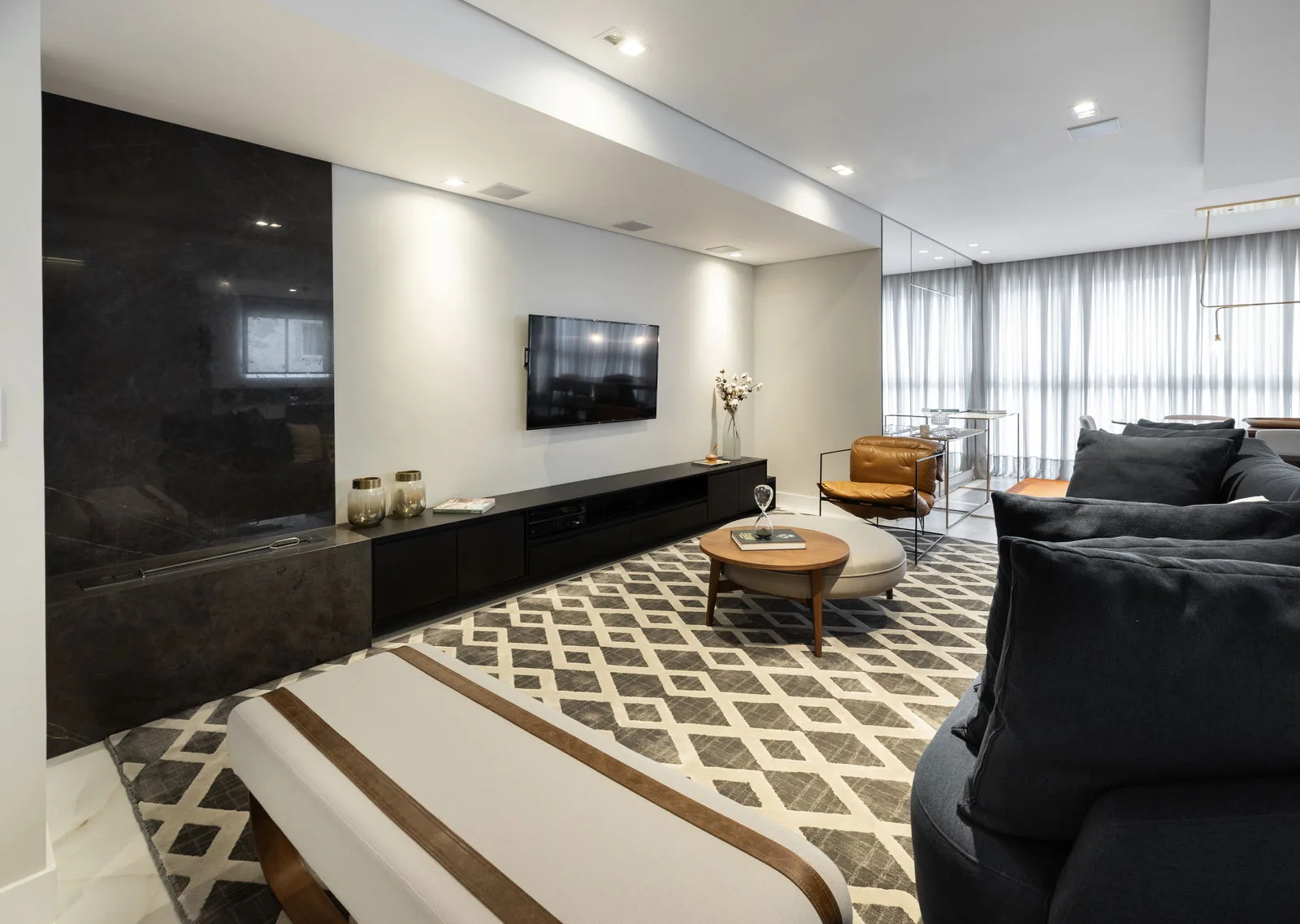 Ocean Breeze Residence: Luxury House with Sky Lounge in Centro