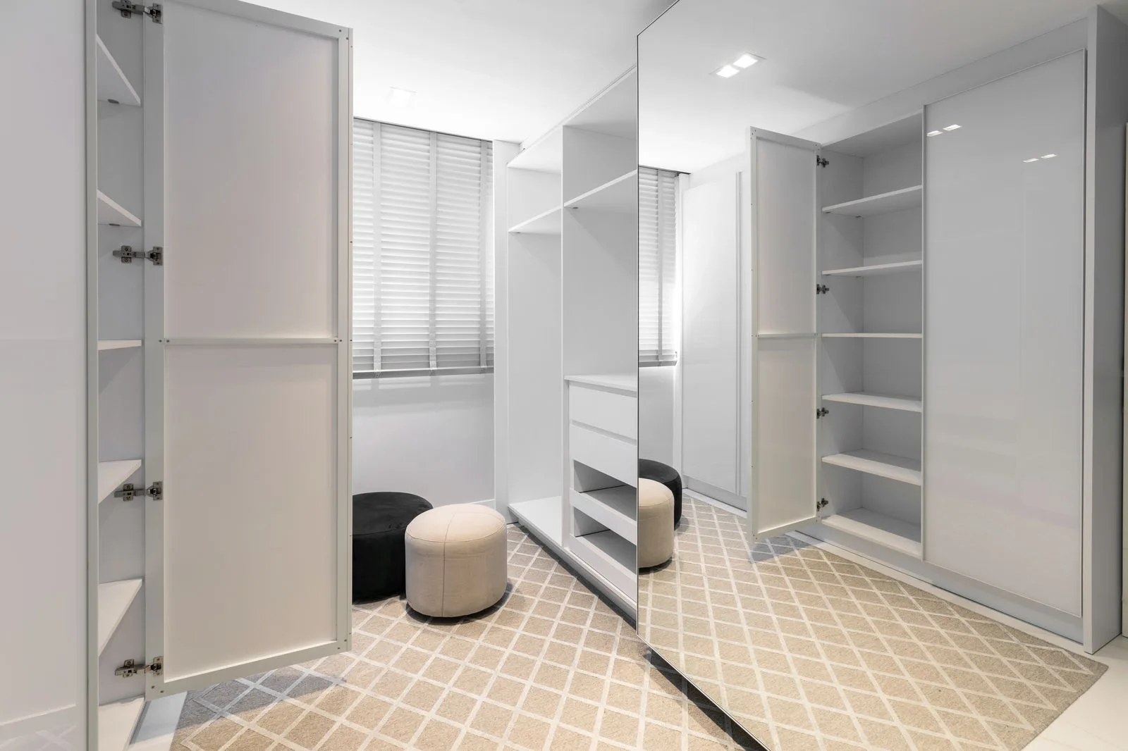 Ocean Breeze Residence: Luxury House with Sky Lounge in Centro