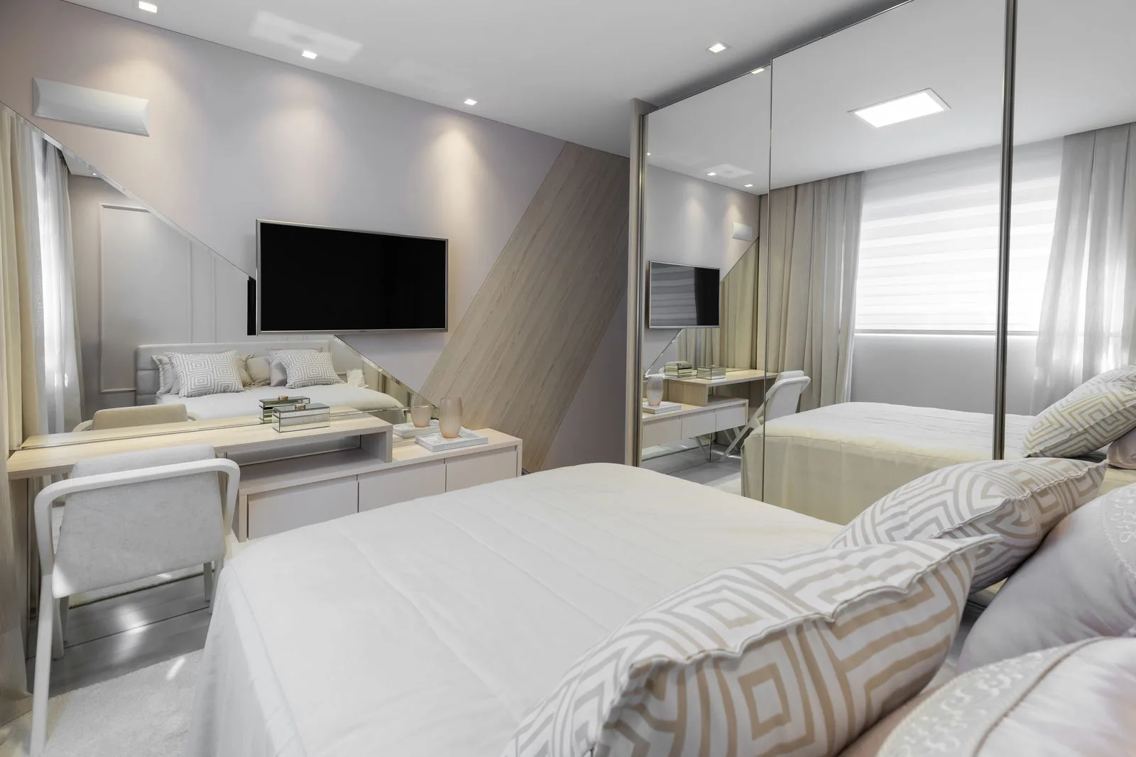 Ocean Breeze Residence: Luxury House with Sky Lounge in Centro