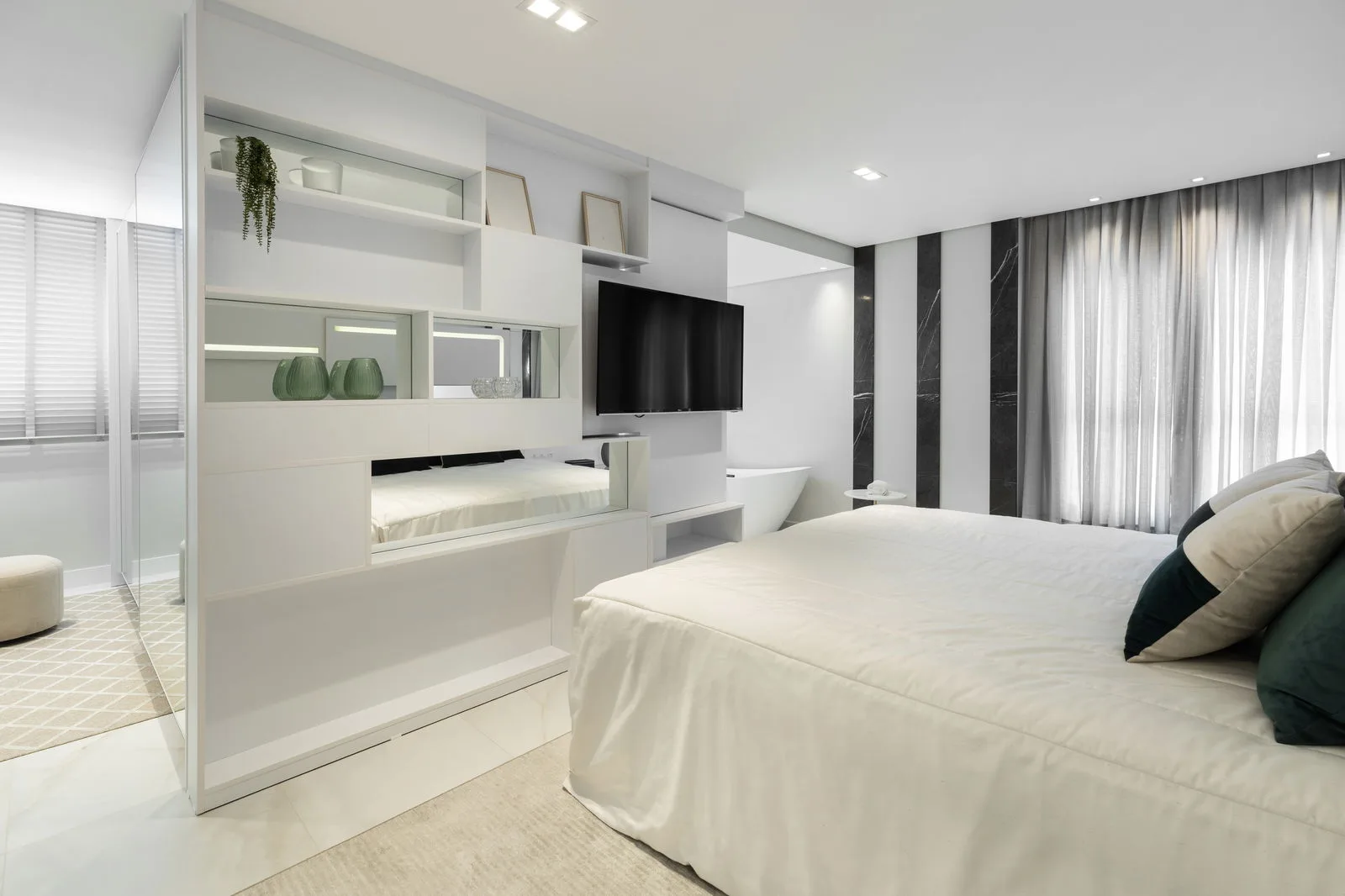 Ocean Breeze Residence: Luxury House with Sky Lounge in Centro