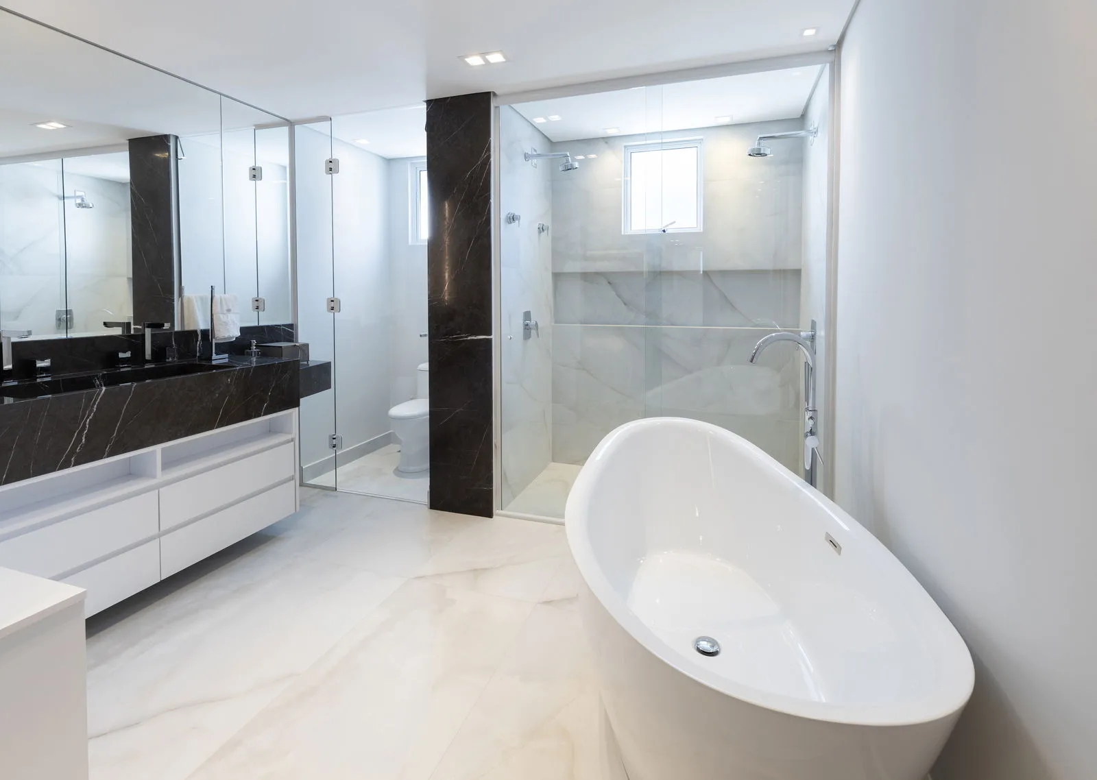 Ocean Breeze Residence: Luxury House with Sky Lounge in Centro