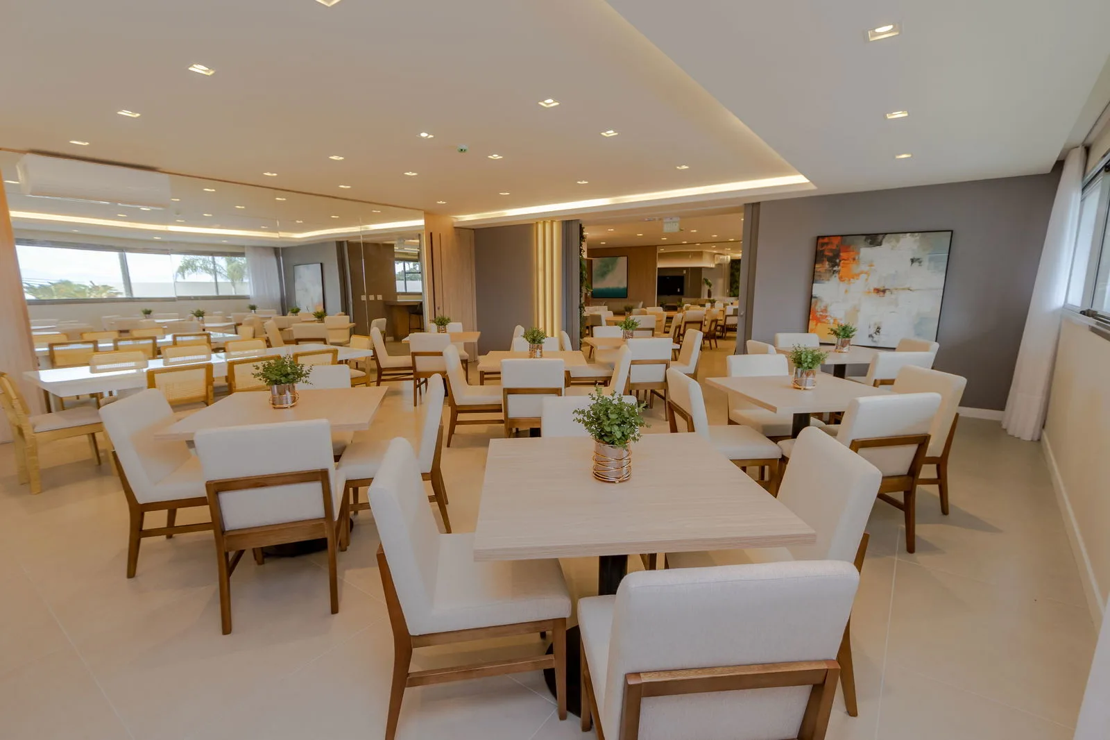 Miragio Cacupé: Luxury Garden House in Florianópolis