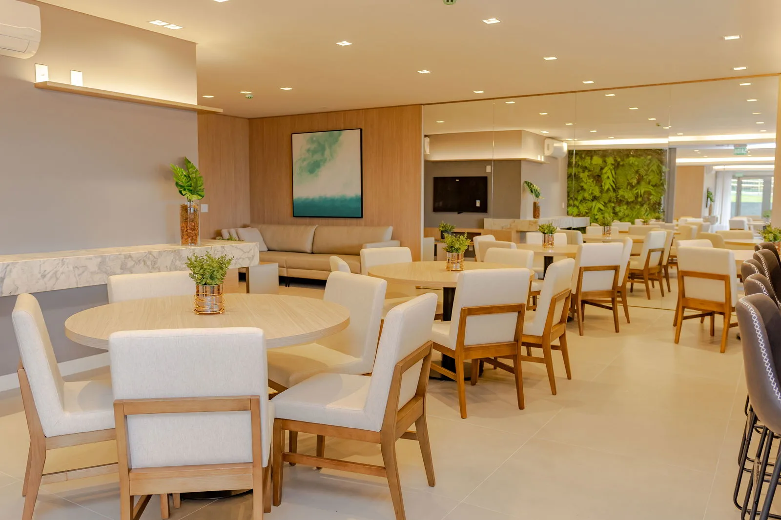 Miragio Cacupé: Luxury Garden House in Florianópolis