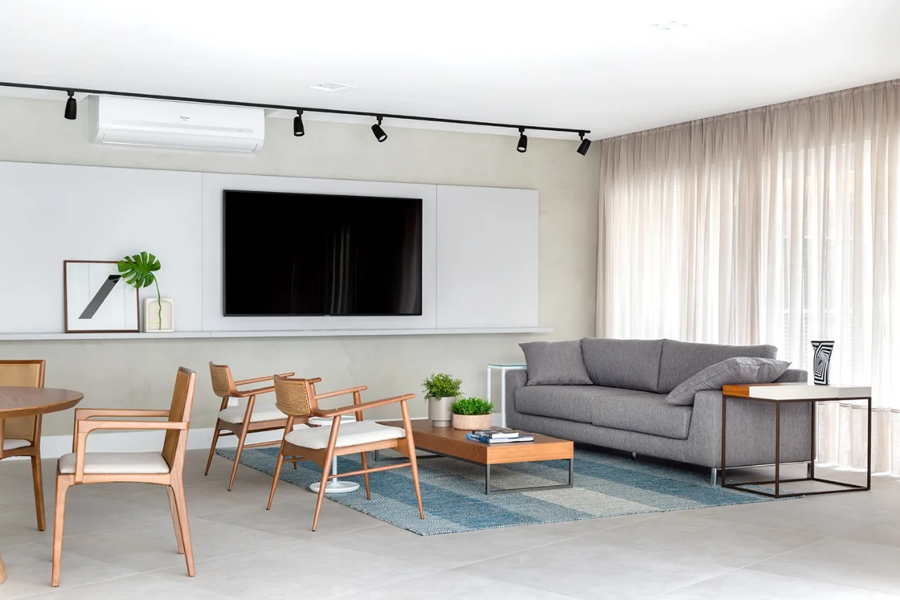 Città Life Residence: Ultra-Luxury Villa with Resort-Style Amenities in Jurerê Internacional