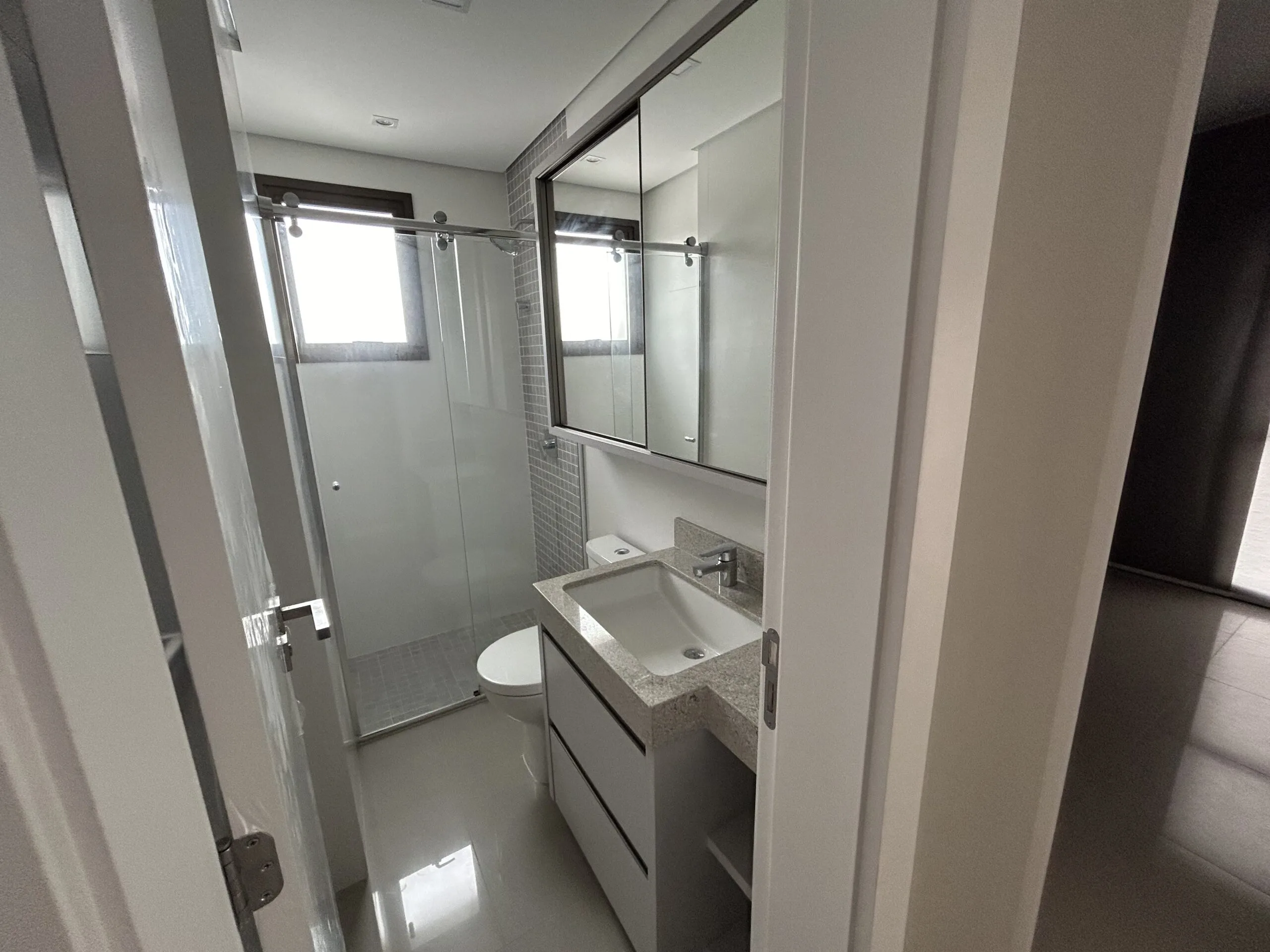 Residencial Inês de Castro: Premium House with Private Garden in Trindade