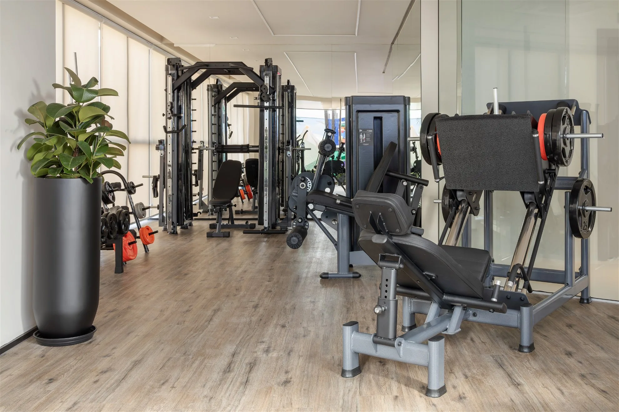 Admirá by Arrka: Luxury Duplex with Rooftop Resort in Balneário Camboriú