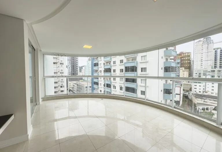 La Madeson by FG: Luxury Apartment in Centro — Centro, Balneário Camboriú