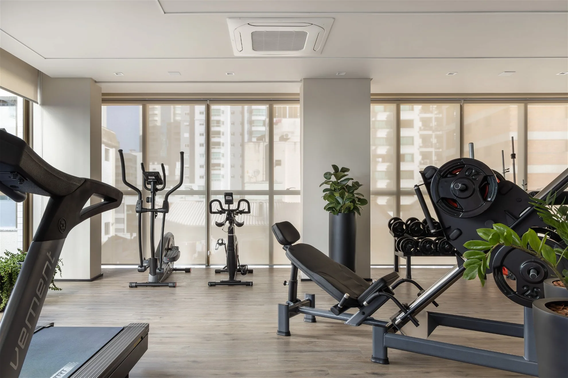 Admirá by Arrka: Luxury Duplex with Rooftop Resort in Centro