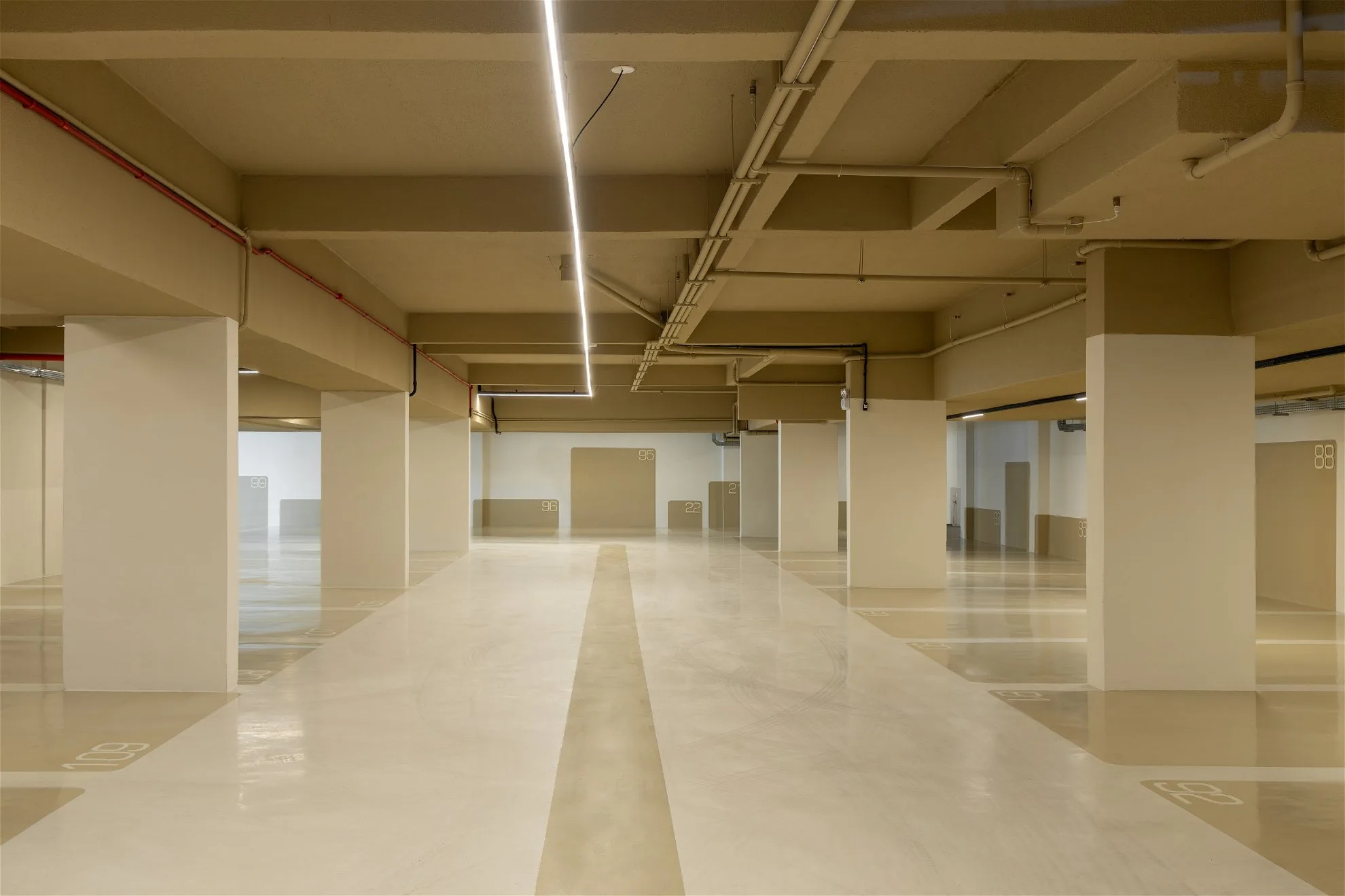 Admirá by Arrka: Luxury Duplex with Rooftop Resort in Centro