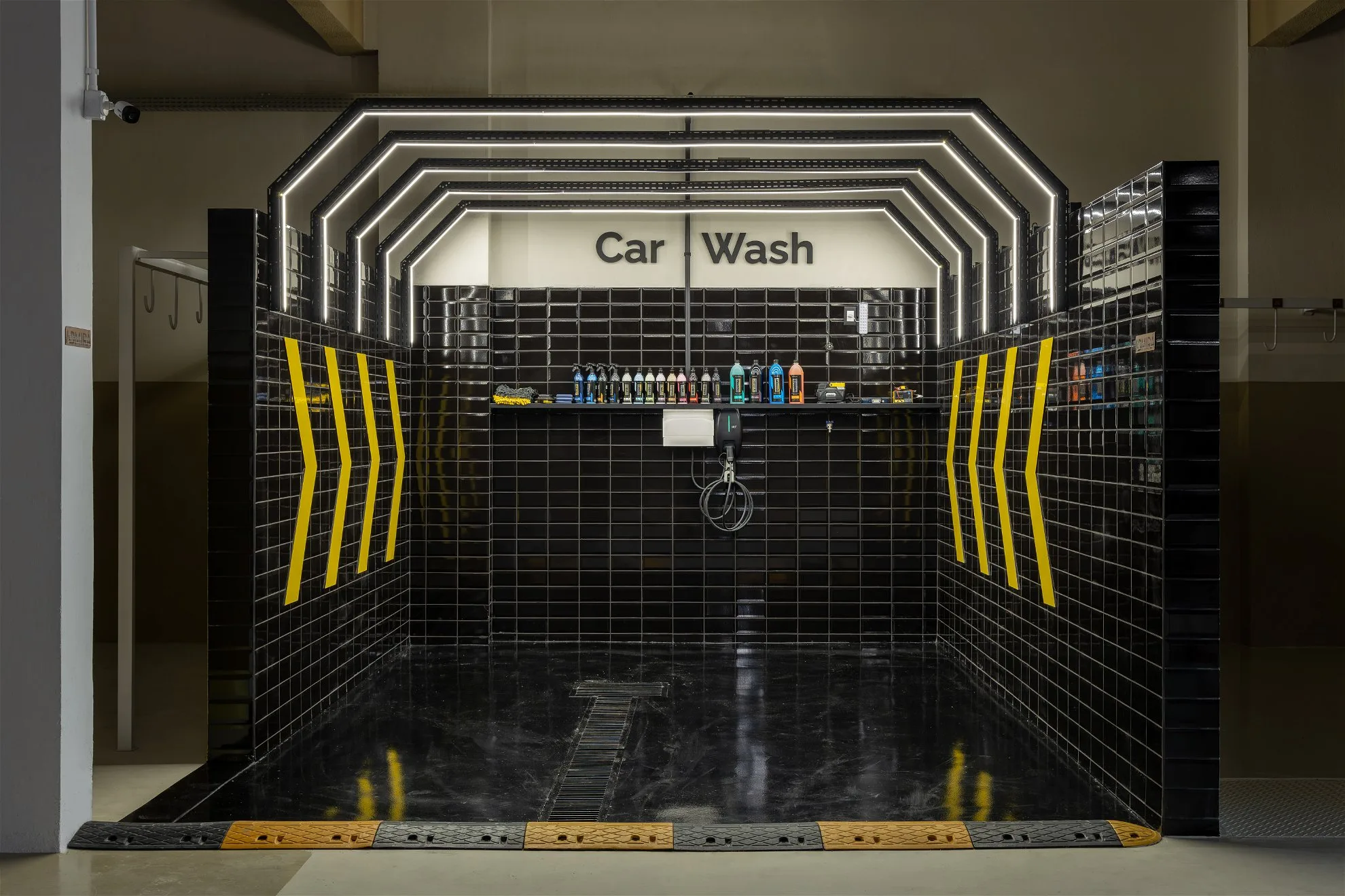 Admirá by Arrka: Luxury Duplex with Rooftop Resort in Centro