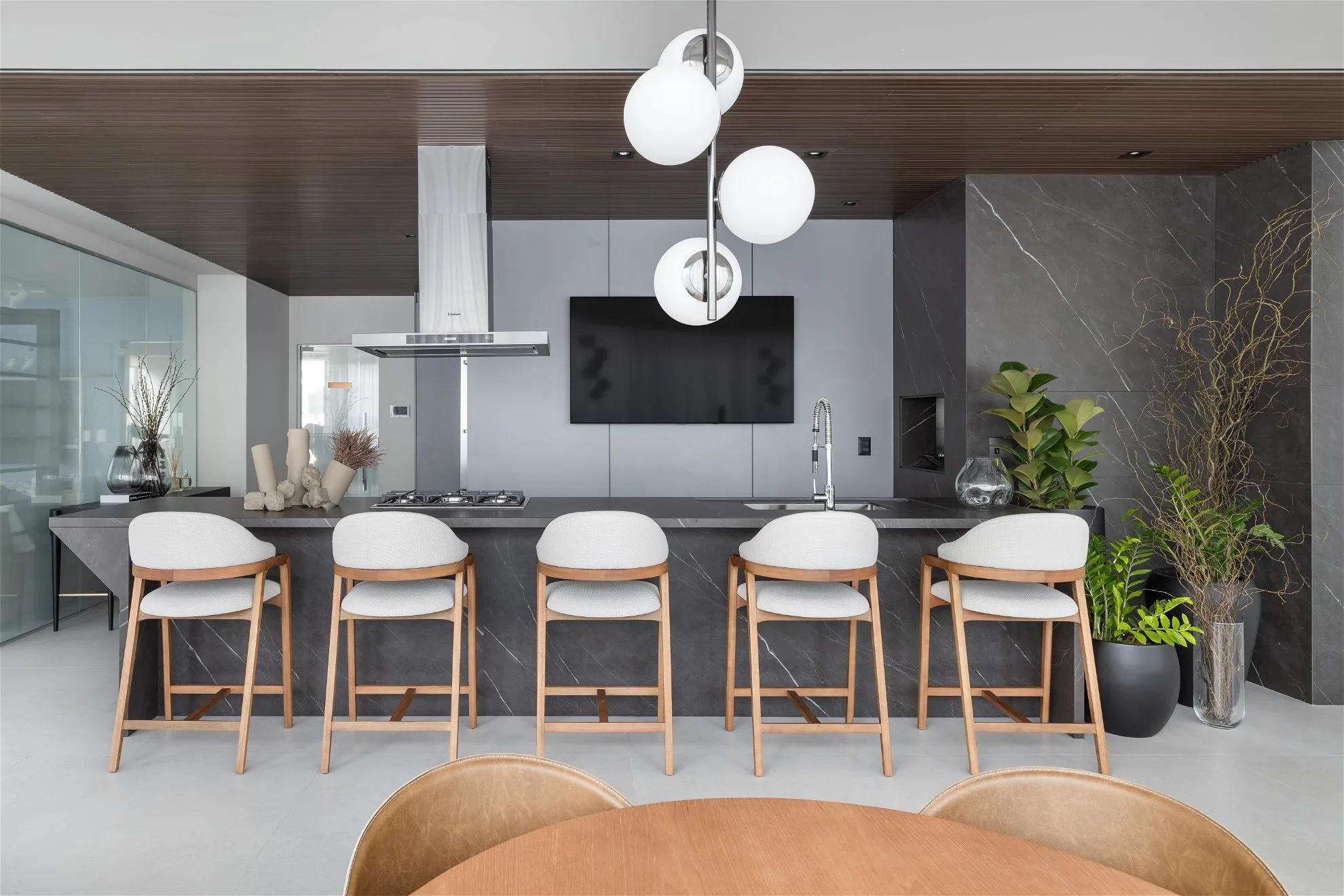 Admirá by Arrka: Luxury Duplex with Rooftop Resort in Centro