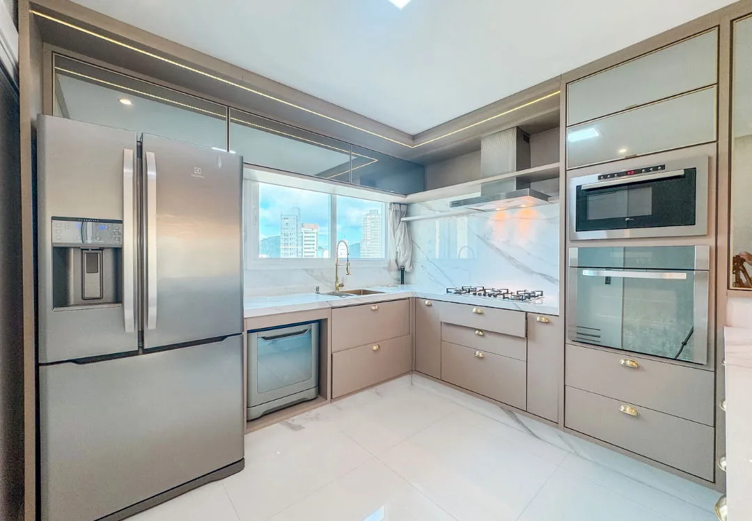 Magnifique Tower: Luxury Apartment in Centro