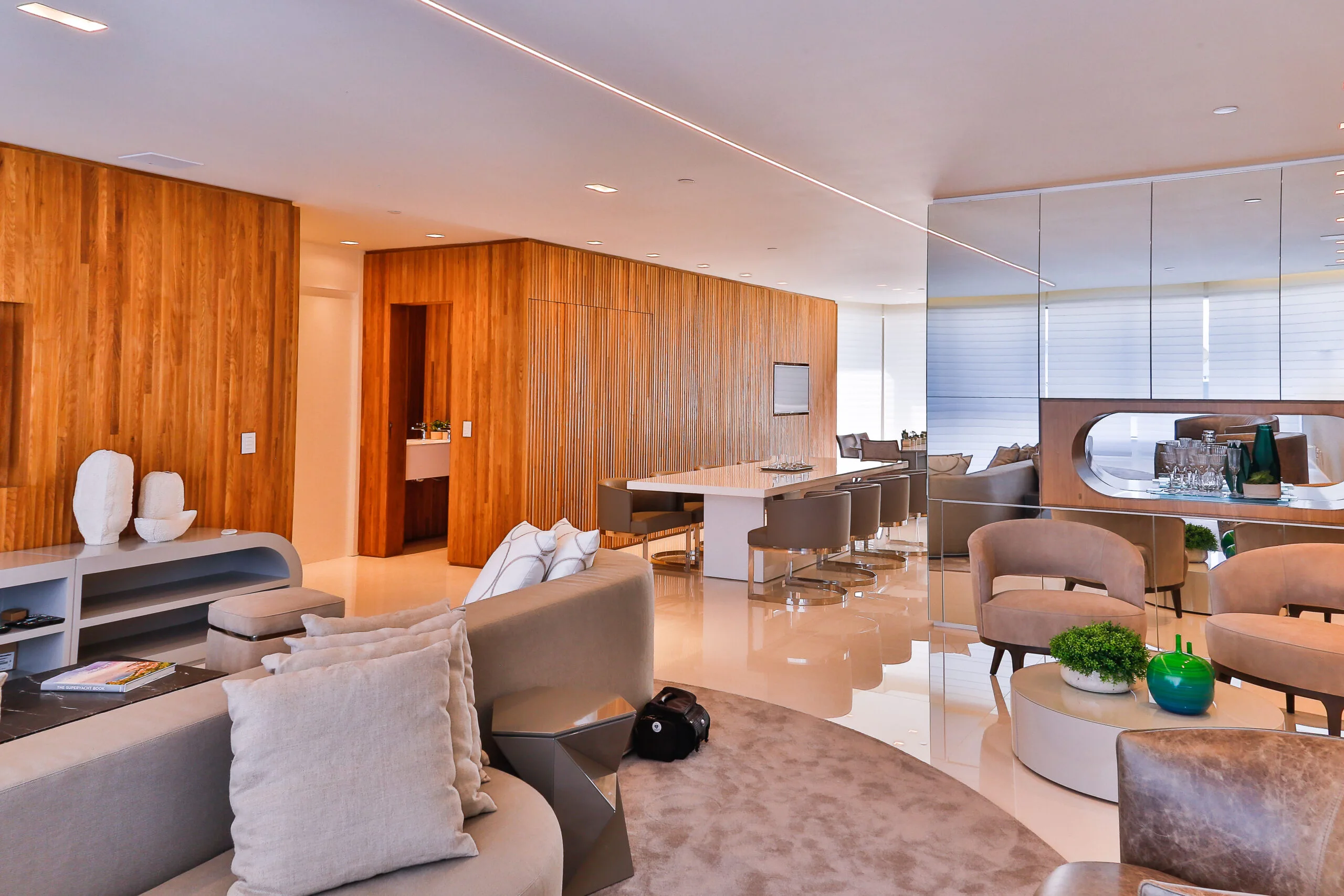 Yachthouse by Pininfarina: Ultra-Luxury Residence in Avenida Atlântica