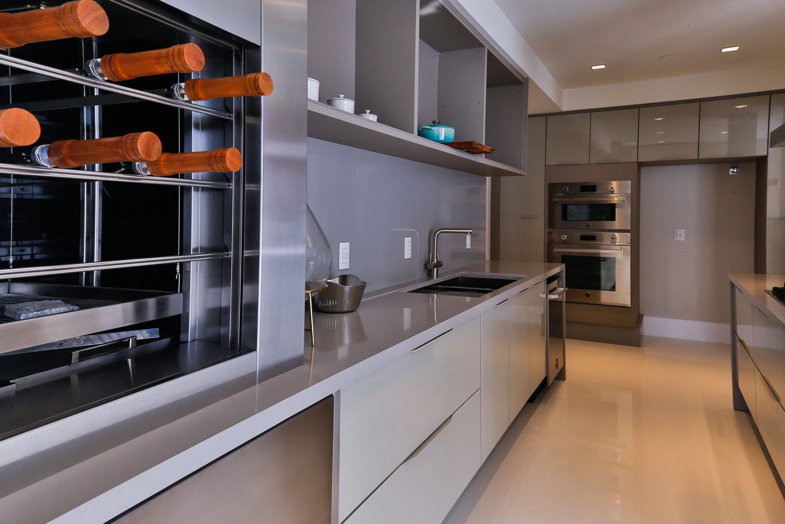 Yachthouse by Pininfarina: Ultra-Luxury Residence in Avenida Atlântica