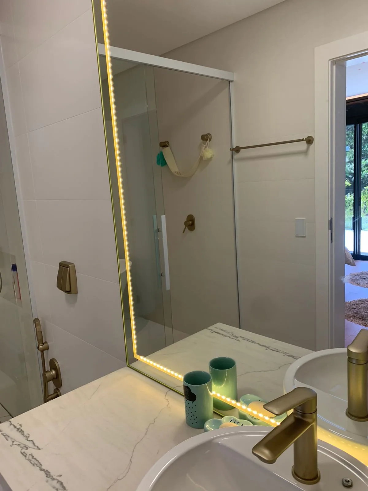 Bosque Amoraeville: Ultra-Luxury Residence with Forest Views in Jurerê Internacional