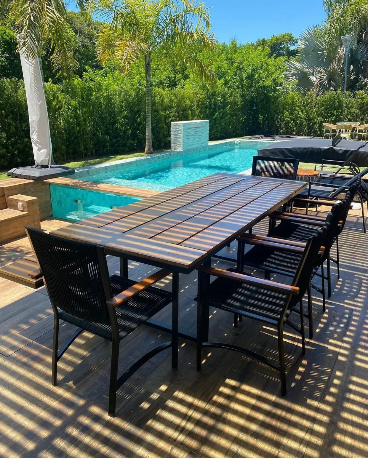 Bosque Amoraeville: Ultra-Luxury Residence with Forest Views in Jurerê Internacional