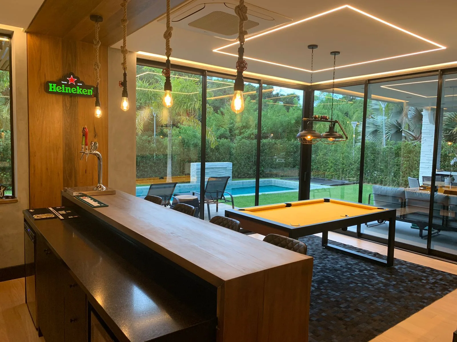 Bosque Amoraeville: Ultra-Luxury Residence with Forest Views in Jurerê Internacional