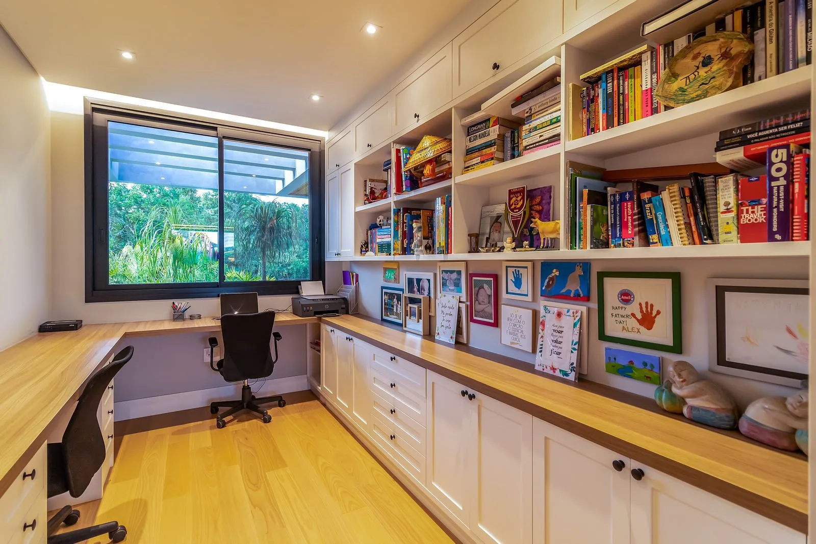 Bosque Amoraeville: Ultra-Luxury Residence with Forest Views in Jurerê Internacional