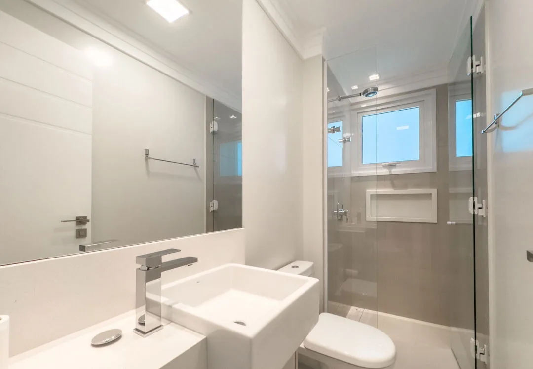 Infinity Coast: Luxury Apartment with Panoramic Views in Barra Norte