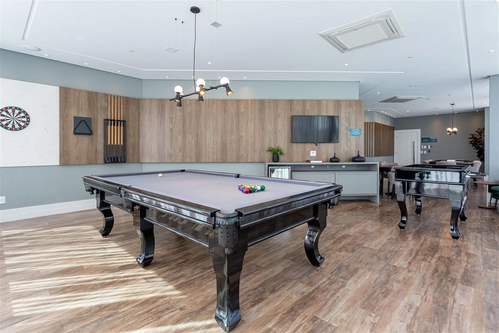 Infinity Coast: Luxury Apartment with Panoramic Views in Barra Norte