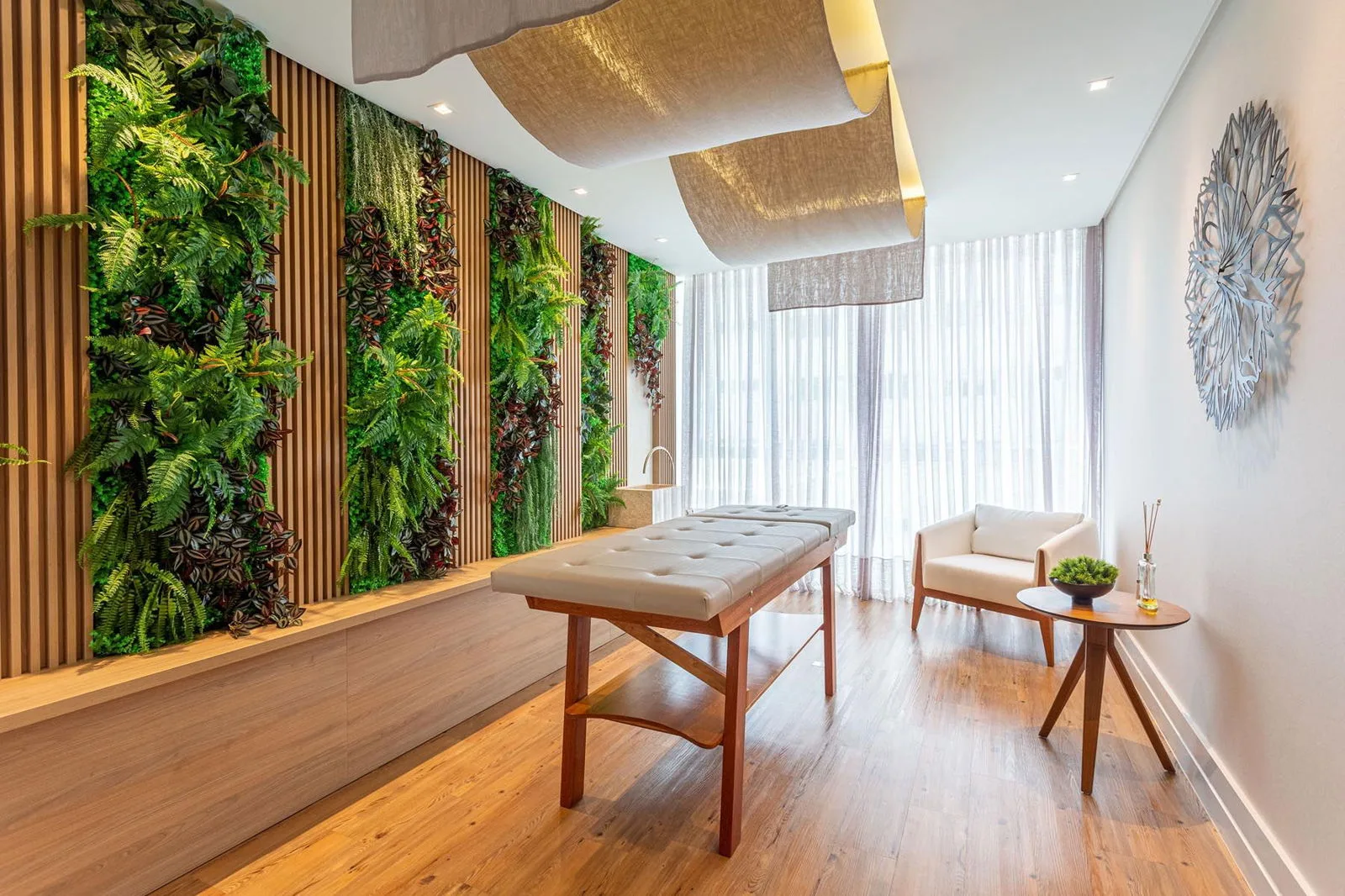 Infinity Coast: Luxury Apartment with Panoramic Views in Barra Norte