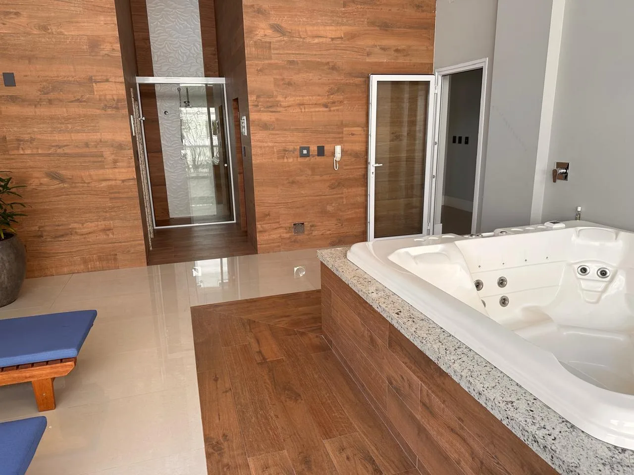 Luxury Residence with Integrated Amenity Complex in Canasvieiras